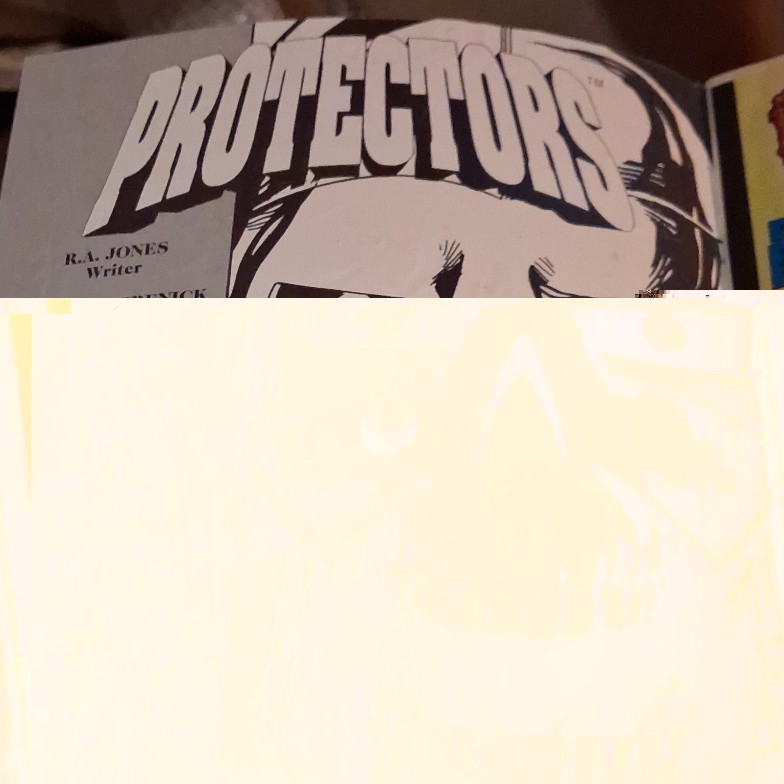 Malibu Comics PROTECTORS #5 die Cut Bullet Hole Issue.