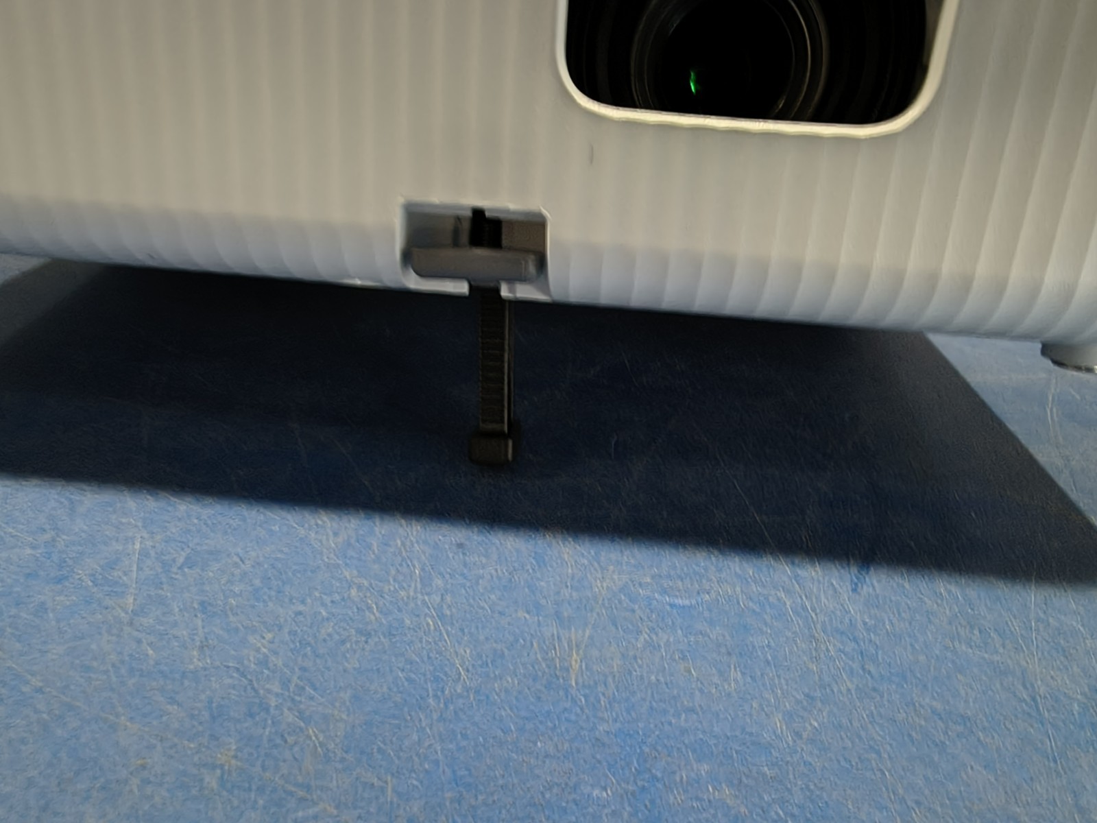 Epson EpiqVision Flex CO-W01 Portable Projector HA86a White