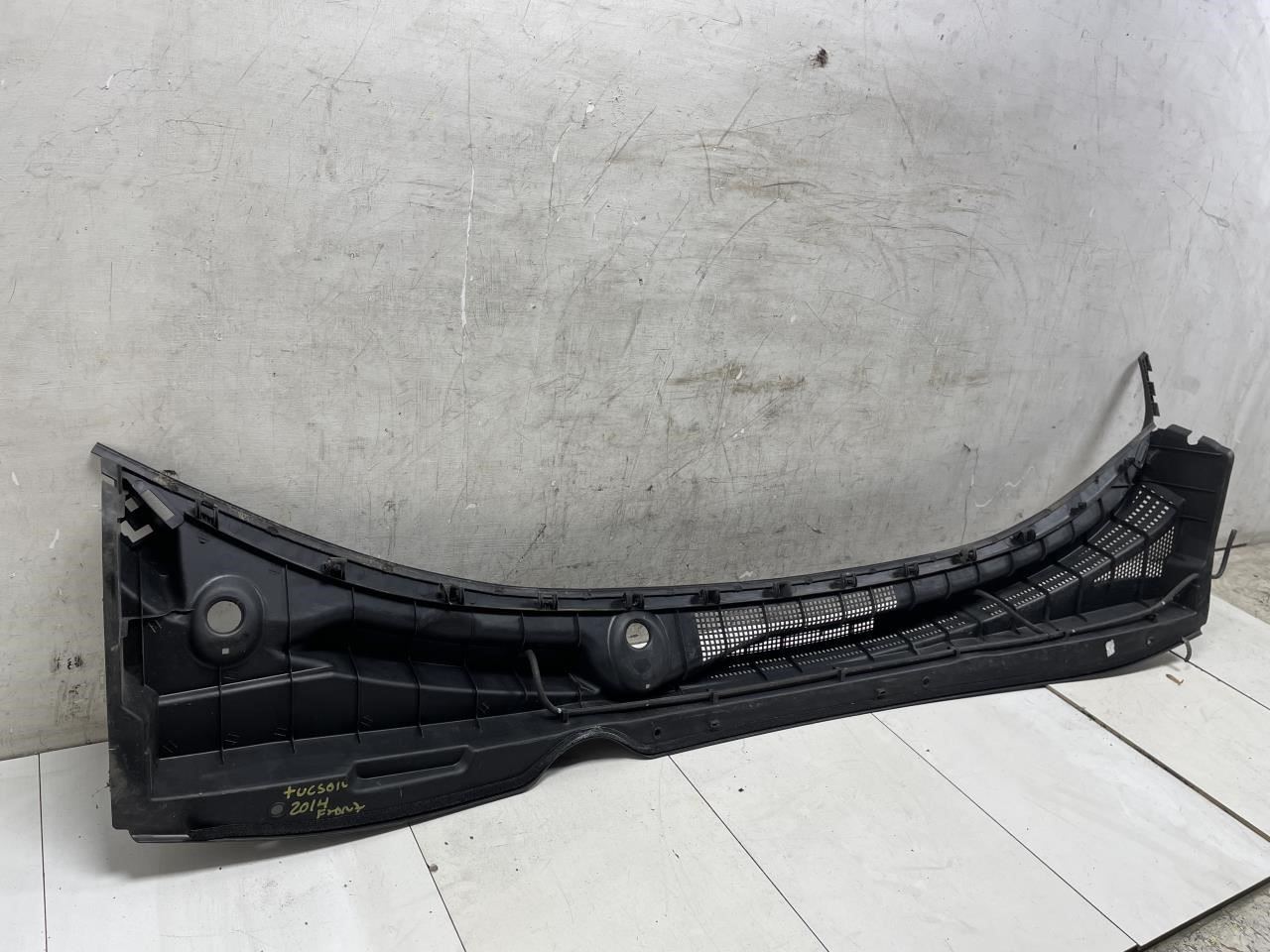 2014 HYUNDAI TUCSON GLS COWL VENT PANEL OEM+