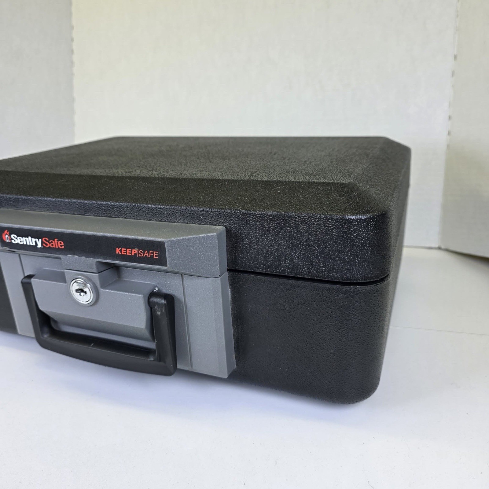 SentrySafe R4132 fire-rated chest NO KEYS