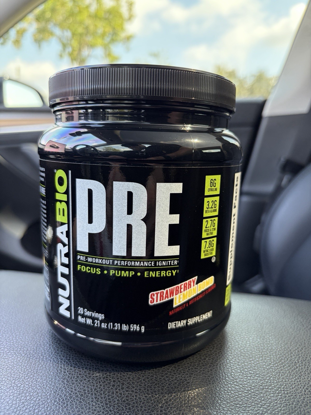 NutraBio PRE Pre-Workout Powder, Strawberry Lemon Bomb, 21 oz (596 g)