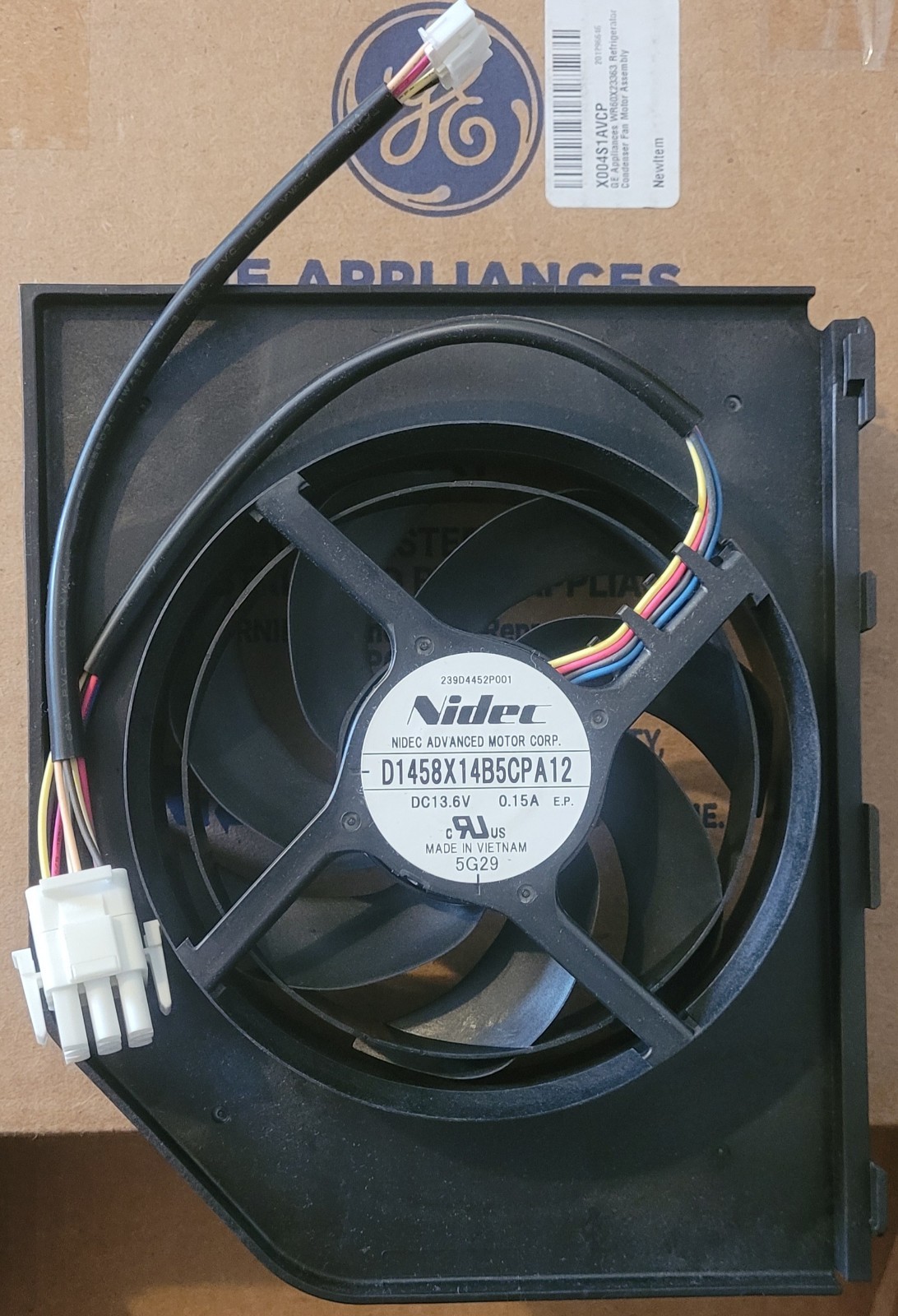 GE Refrigerator Condenser Fan Motor Assembly WR60X23363