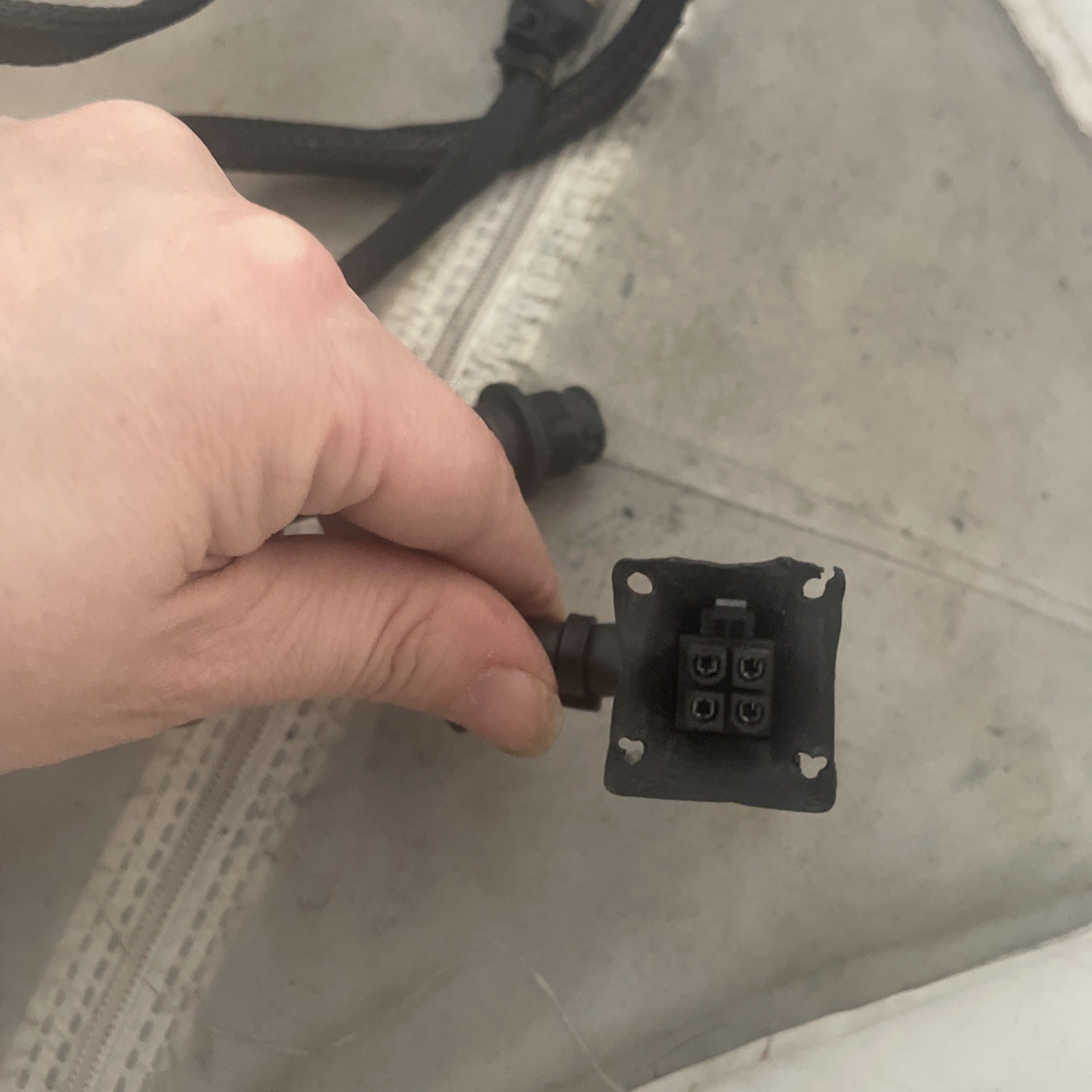 Controller Cable For A Pride Go-Go Mobility Scooter HB16
