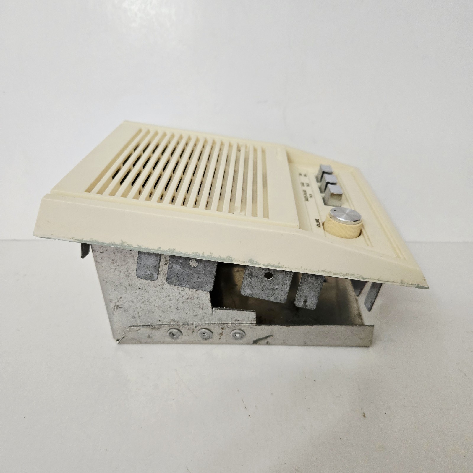 VTG Nutone Scovill Intercom Speaker & Metal Wall Insert E1170 * Read