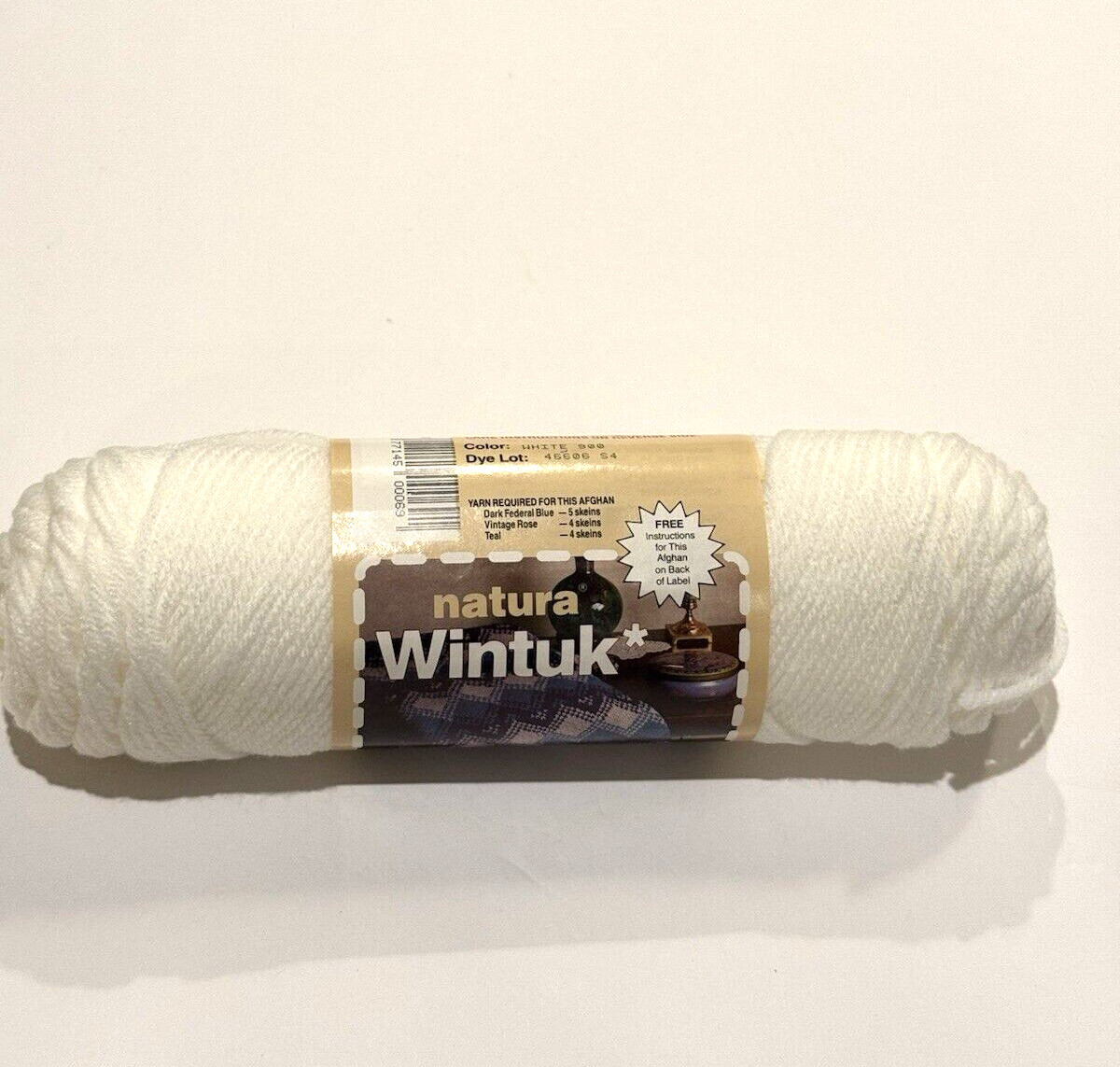 VTG Natura Wintuk Yarn 900 White DL 46606S4 Knit Nonallergenic Mothproof USA NEW