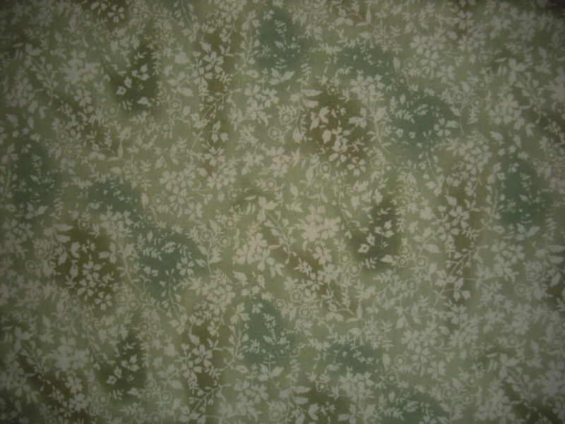 HOFFMAN Prisms Green QUILT FABRIC