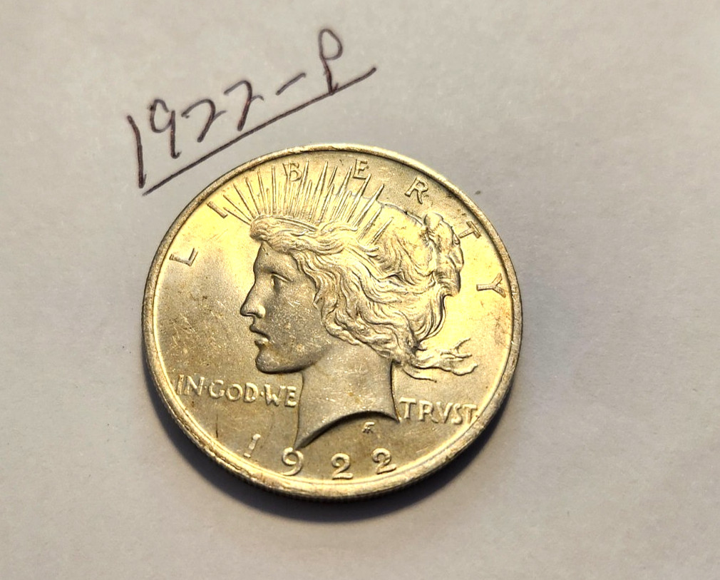 1922-P-$1 Silver Peace Dollar - A VERY Nice coin!