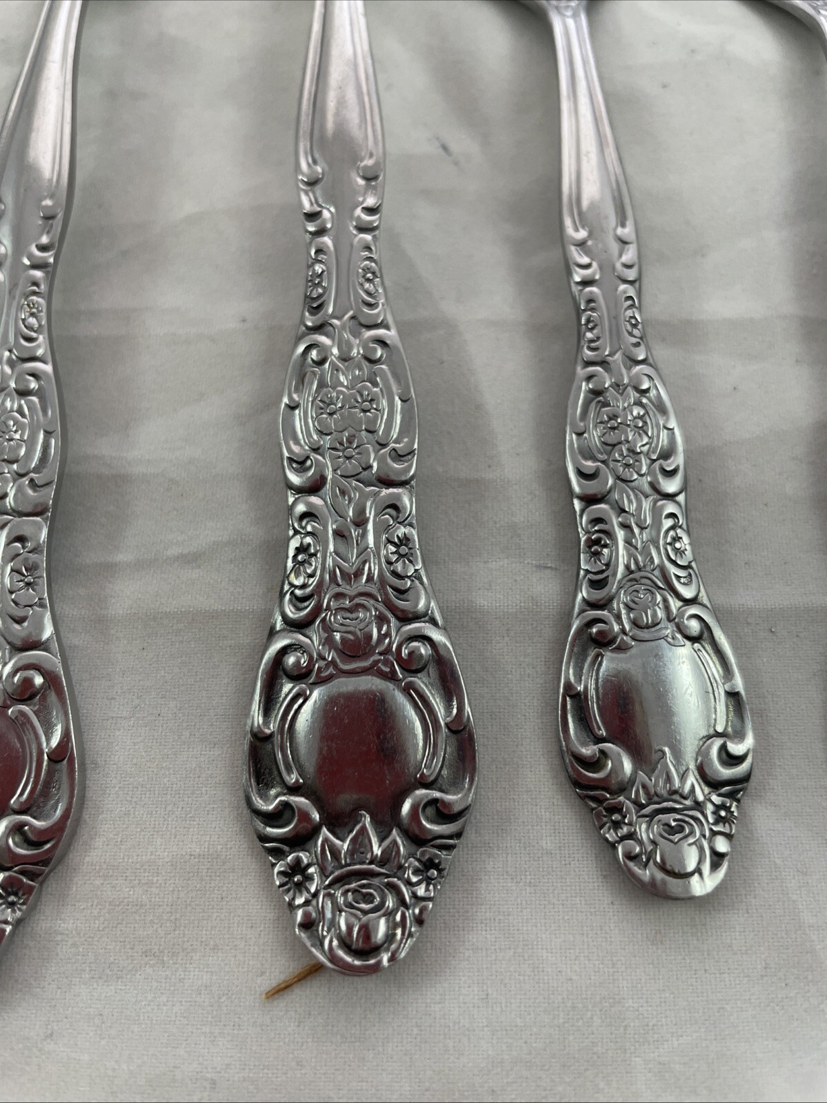 INS 154 - INTERNATIONAL Stainless Korea - Silverware / Flatware - CHOICE