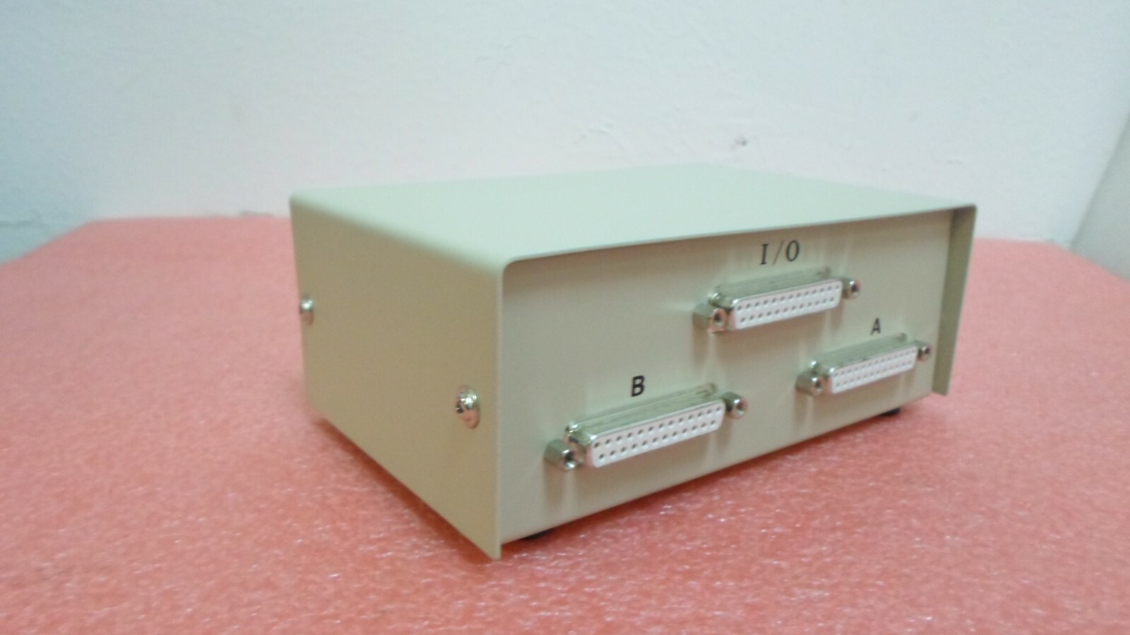 NOB INTEREX MDS-1A EXTERNAL 2 WAY DATA SWITCH