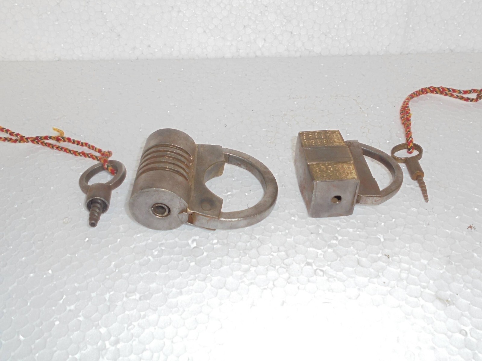 2 Pc Vintage Iron Solid Line Engraved & Brass Fitted Handcrafted Screw Padlock