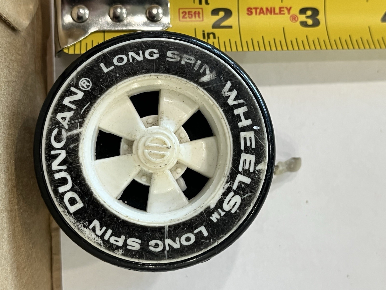 DUNCAN WHEELS LONG SPIN 8 SPOKE PLASTIC YO-YO TOY VINTAGE Preowned