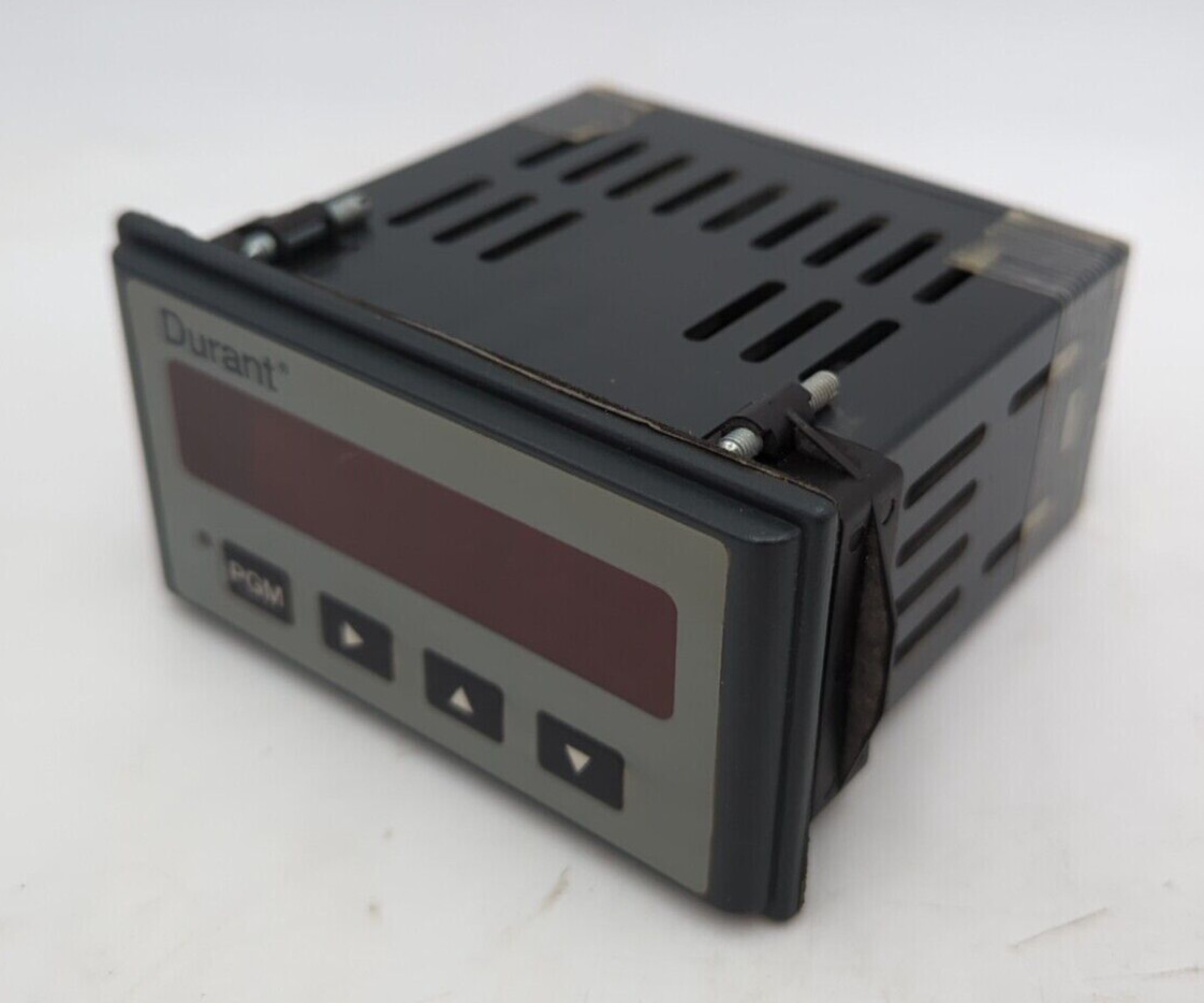 Eaton Durant 57701-442 Eclipse Series digital panel mount meter 120 VAC used