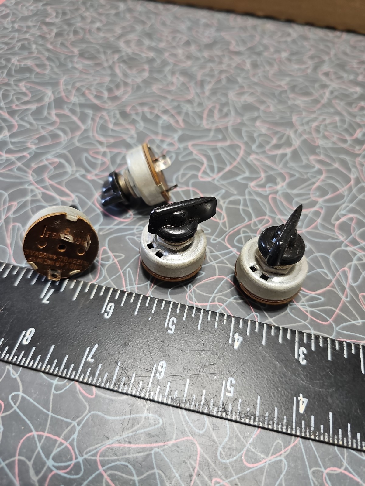 (4) CARLING Black 3 Speed Rotary SWITCHES 1A.125 V.D.C. 4A.125 V.A.C.