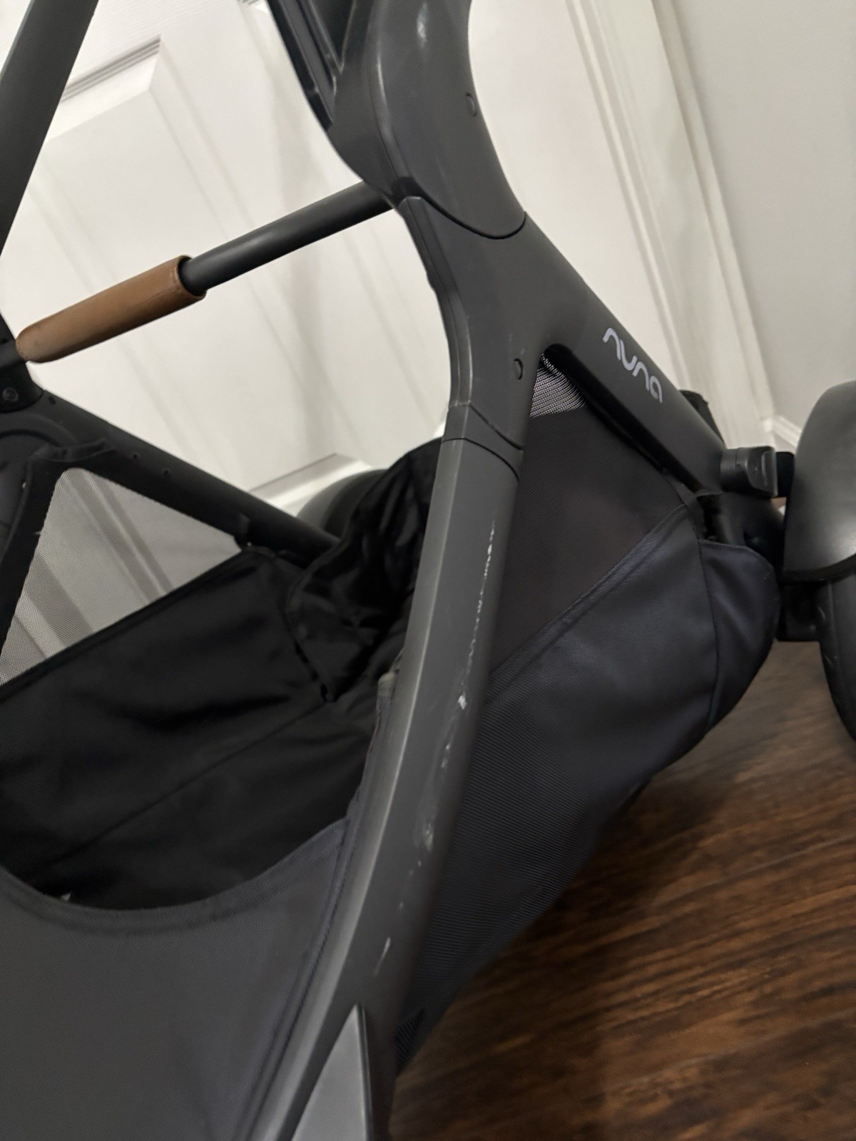 Nuna Demi Grow frame