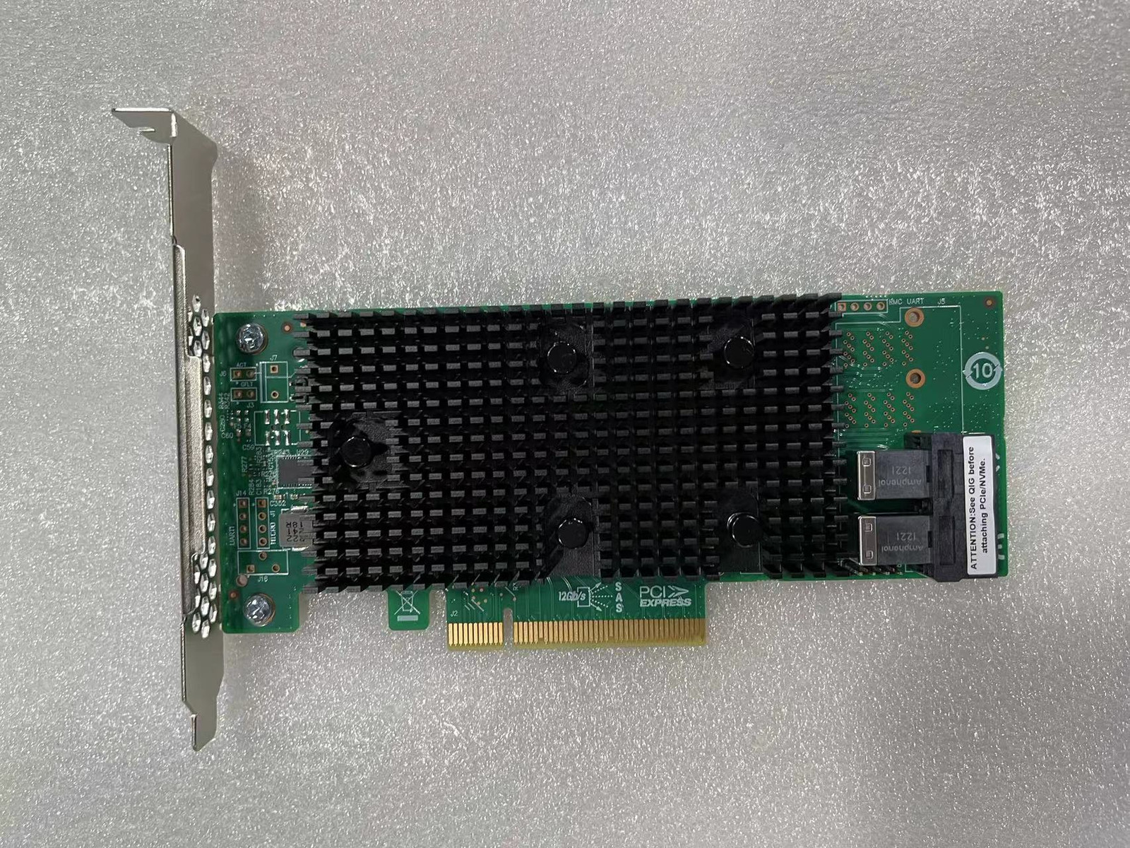 Avago/LSI 9400-8i SATA/SAS HBA 12 Gbps PCIe Support NVME HDD IT Mode JBOD