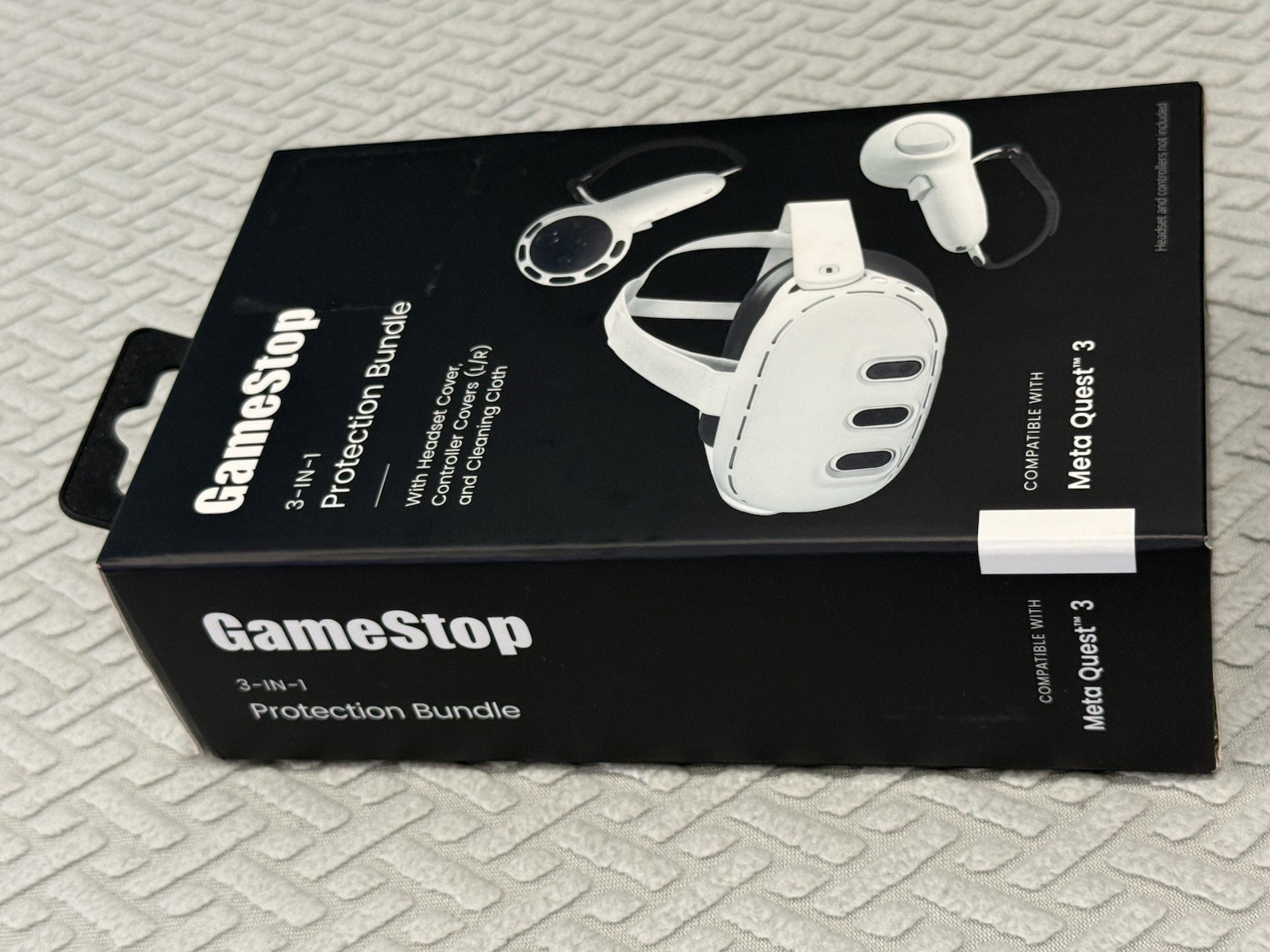 GameStop 3-in-1 Protection Bundle For Meta Quest 3 Headset & Controller Cover