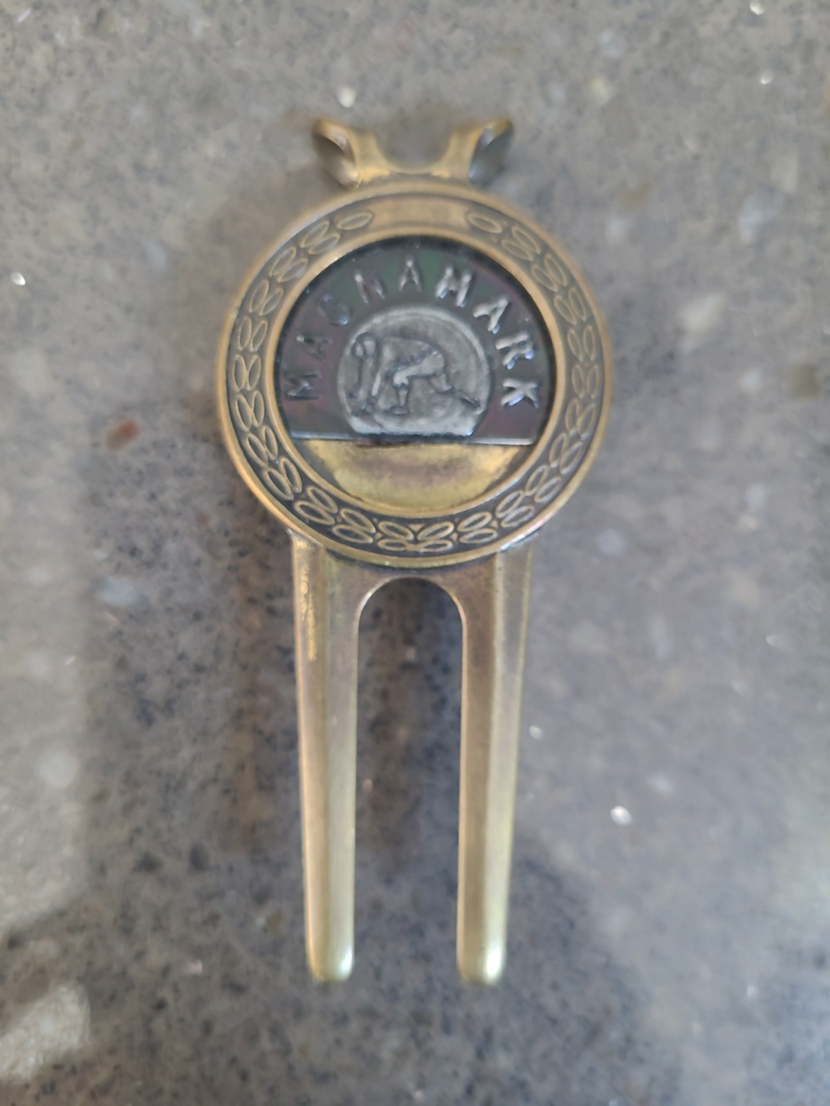 Vintage Magnamark Brass Golf Divot Tool #525 No Coin Marker