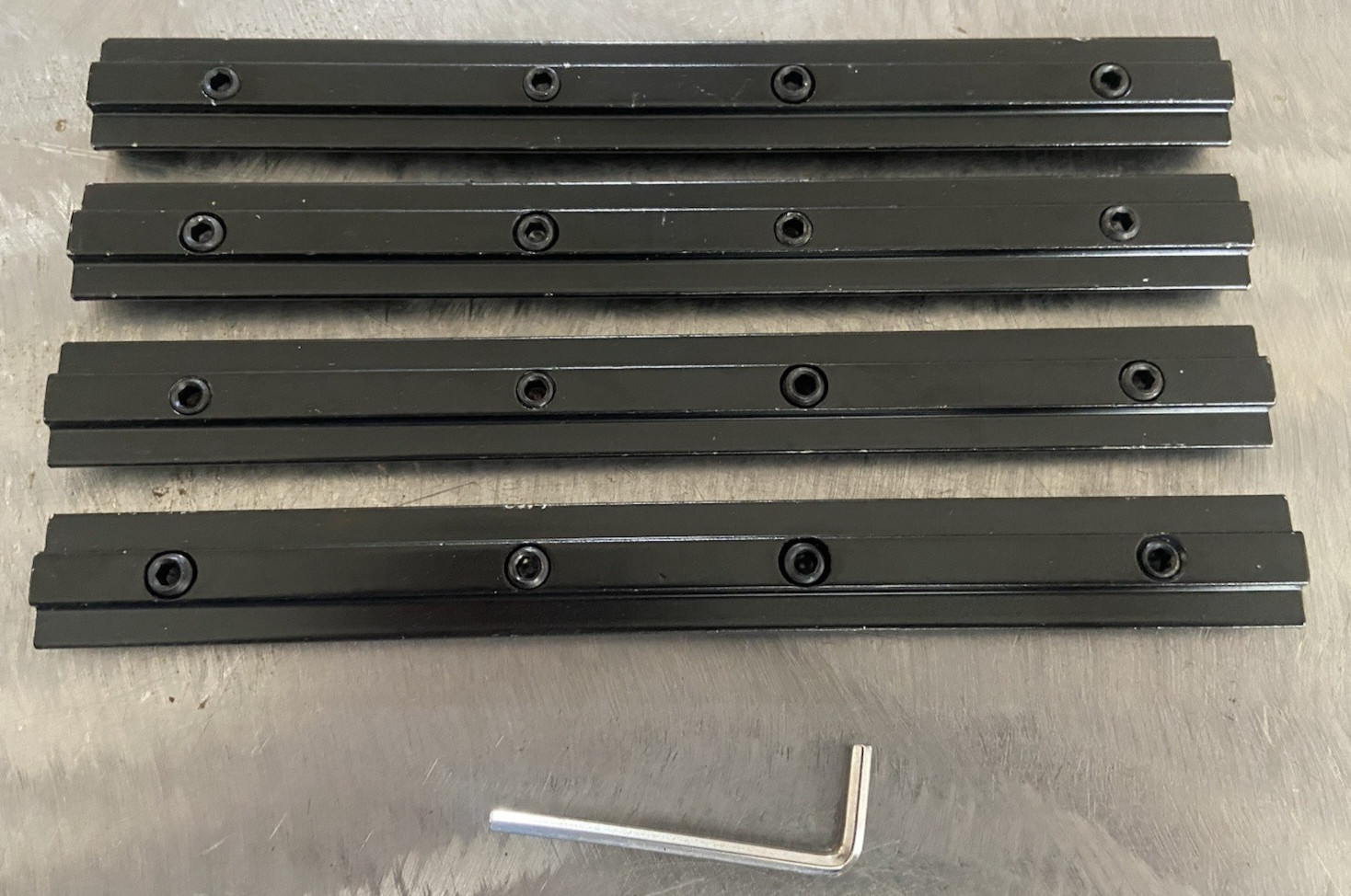 24pcs Yeebyee Black Straight Line Connector Bracket for 4040 Aluminum Extrusion