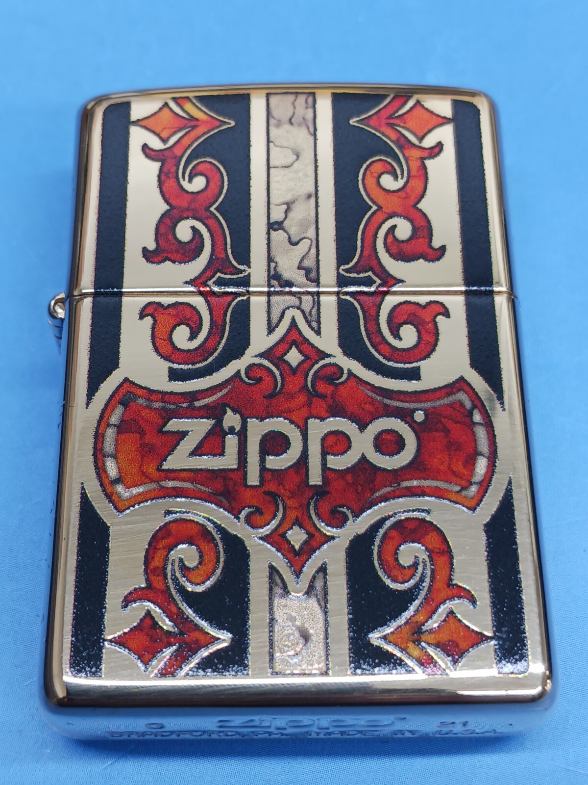 Zippo  29510 Zippo Logo Jazzy and Edgy High Polish Brass