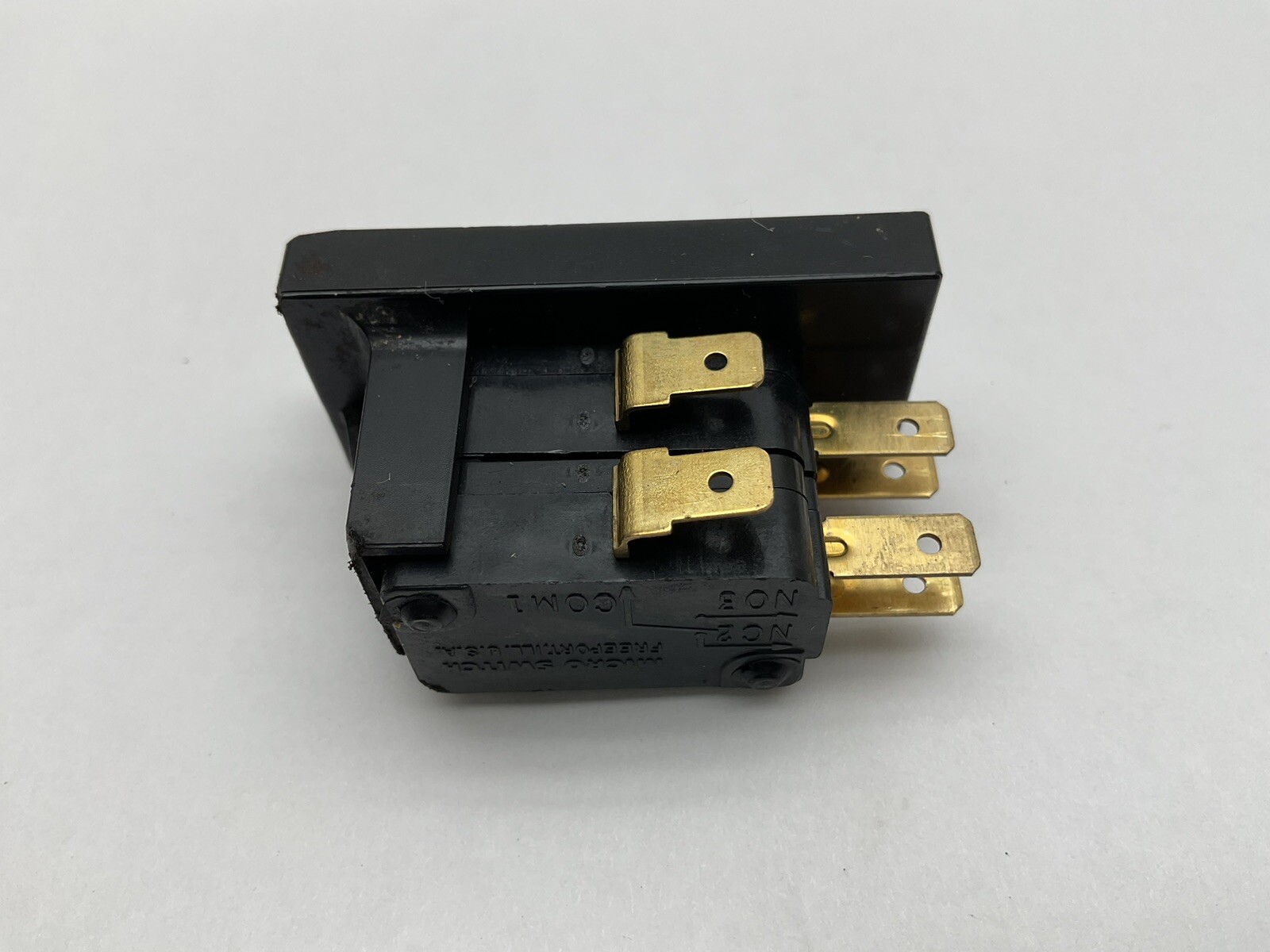 Dixie Narco 276E, 501E & 600E Soda Machine Vend Motor Double Cluster Switch