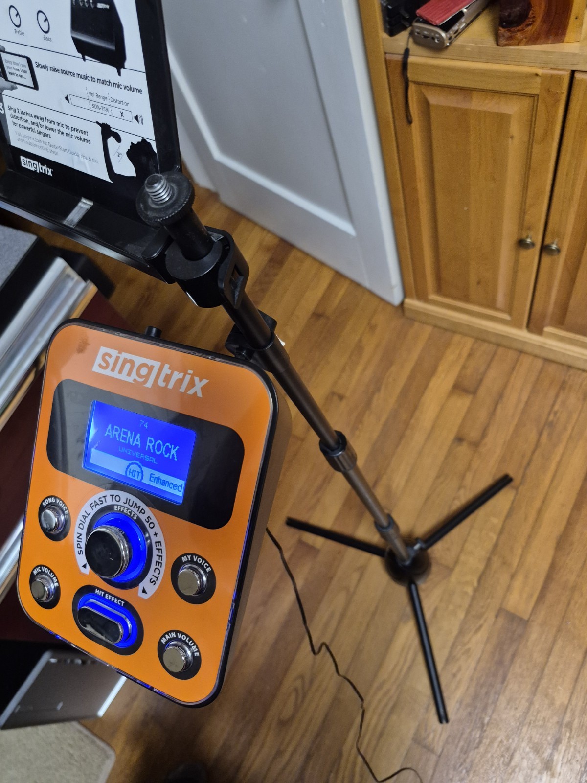 Singtrix With Stand