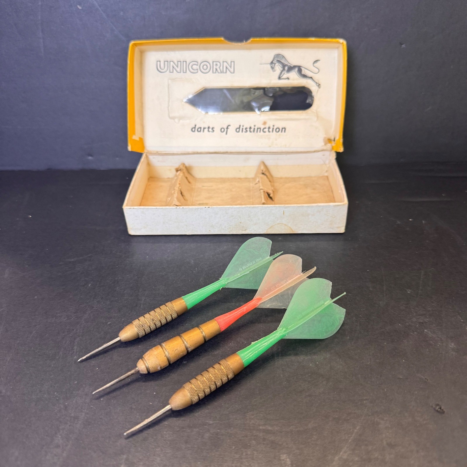 Vintage Unicorn Darts of Distinction Brass Steel Tip Set 1000-I-G Made n England