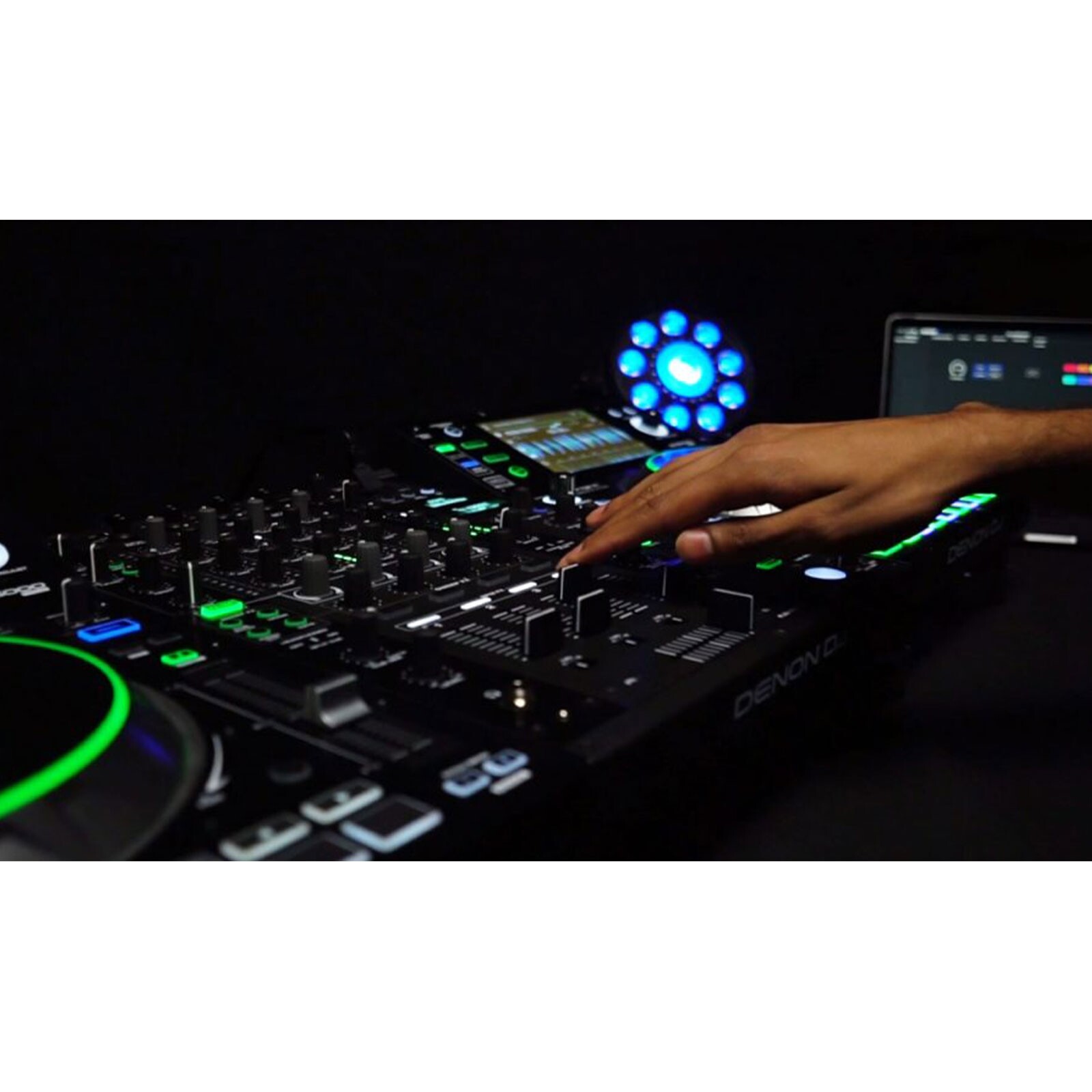SoundSwitch Micro Interface USB to DMX 2-Universe DJ Stage Lighting Controller