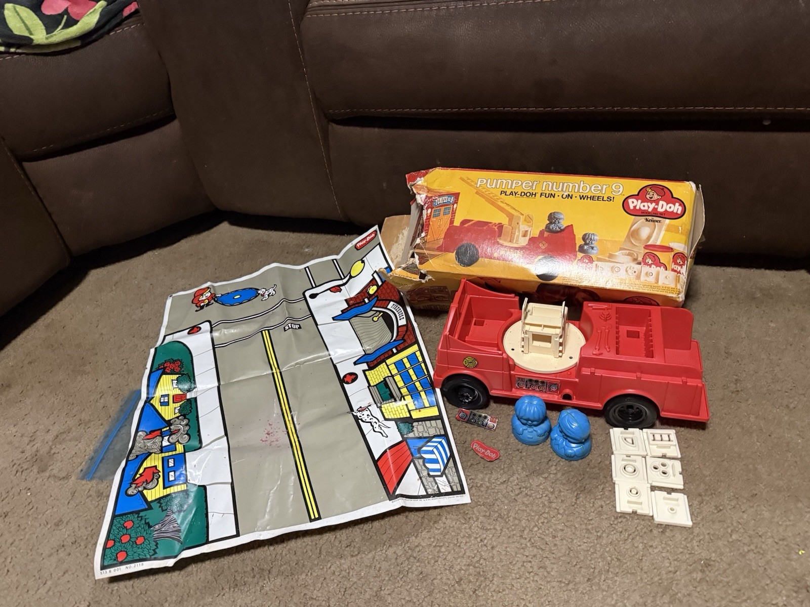 Kenner Play Doh Pumper No. 9 Fire Truck w/ Accessories 2115 1974 General Mills