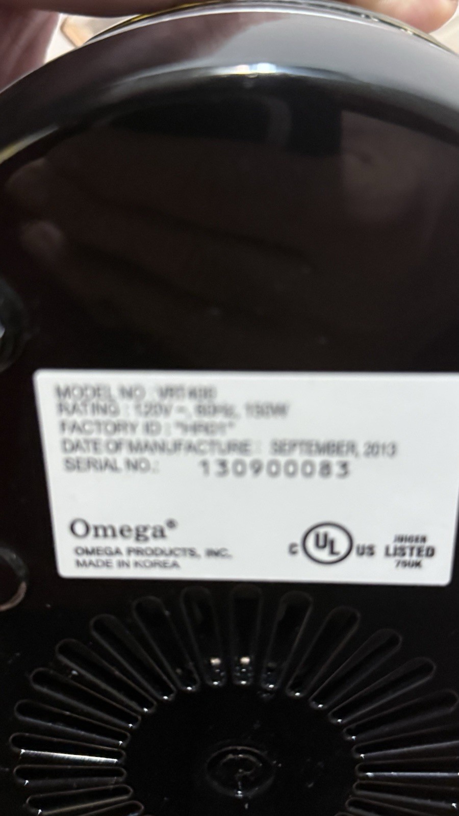 Omega Juicer VRT400 Vertical Masticating HD Juicer with Tap, Silver