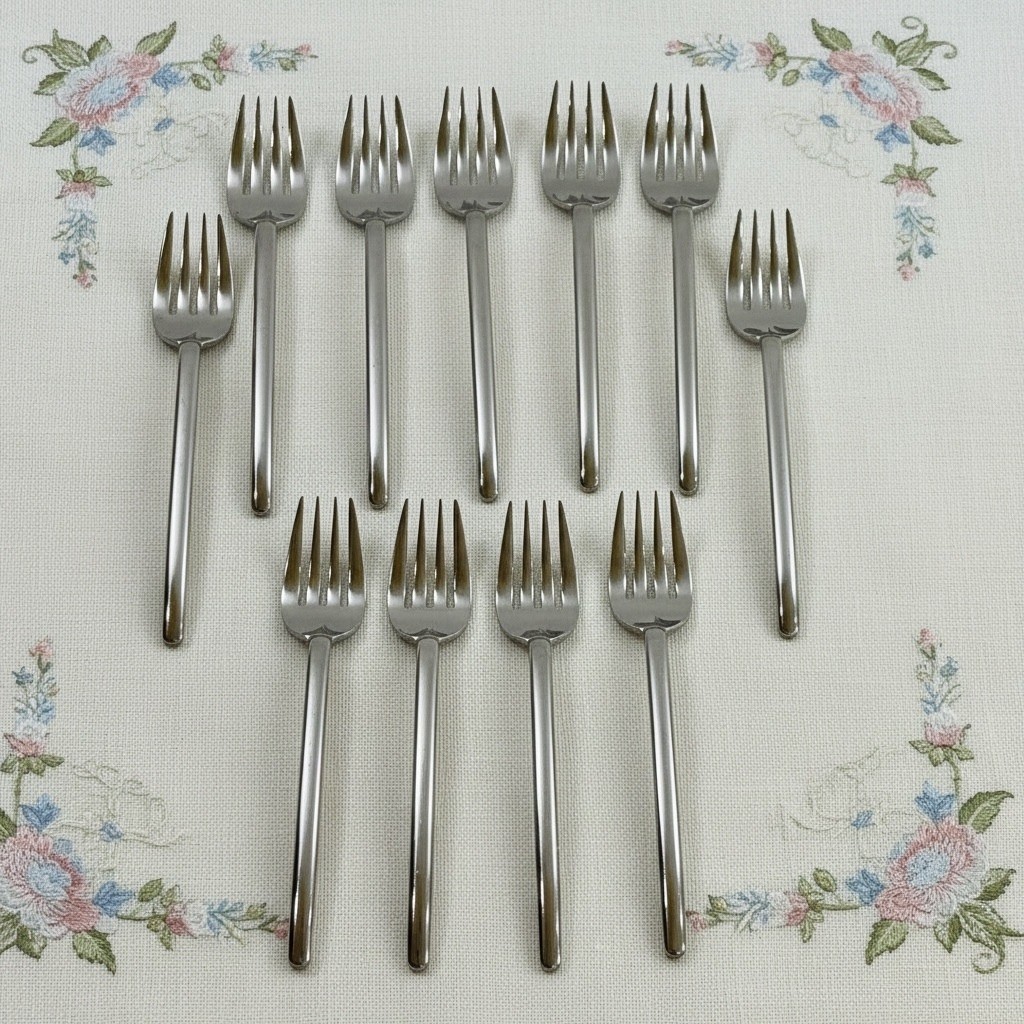 Mikasa ZENA Glossy 18/8 Stainless Steel Salad Forks Set of 11 Japan 7"