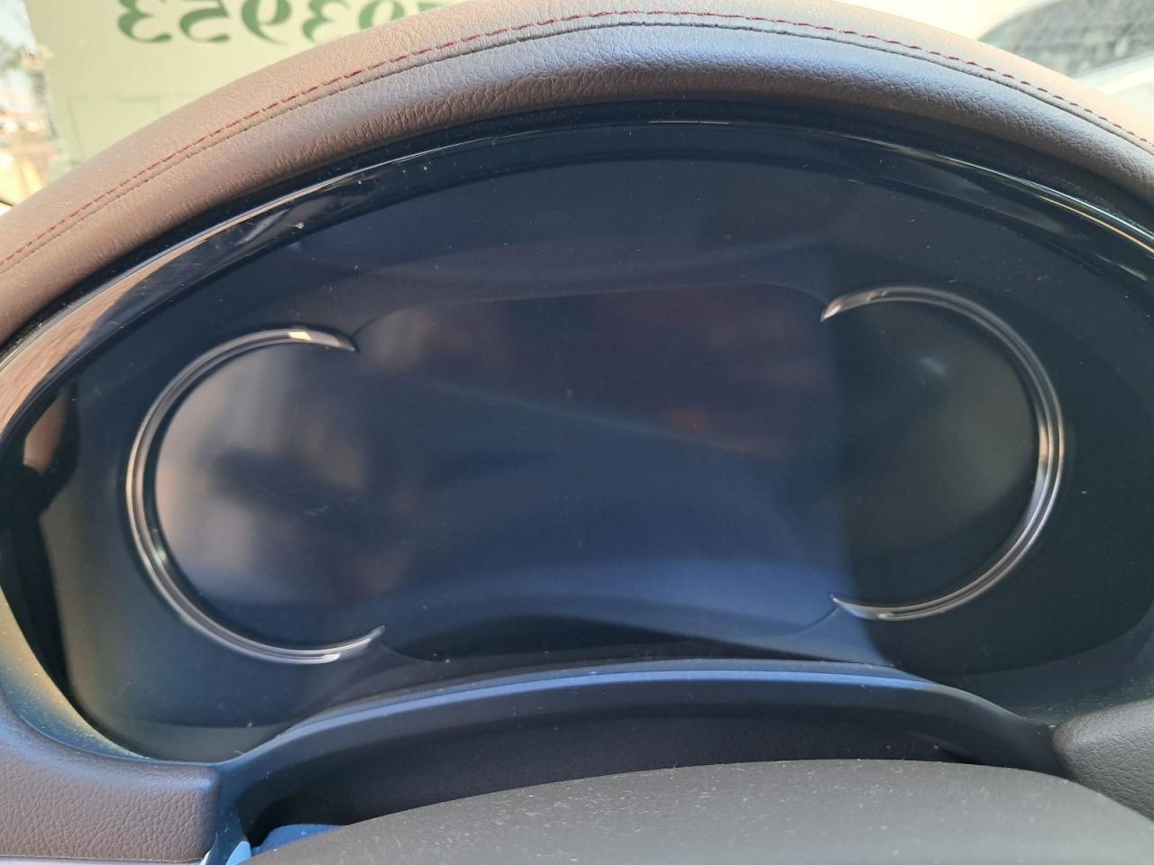 XTS 2016 Glove Box 4793943