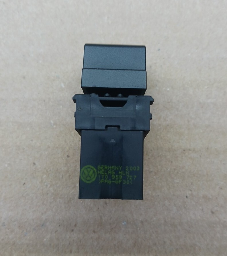 2003-2010 VW BEETLE CONVERTIBLE TOP ROOF CONTROL SWITCH