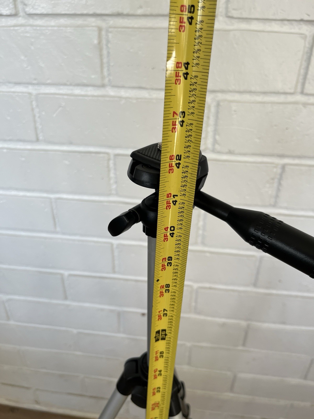 Targus Tripod w/ Bag