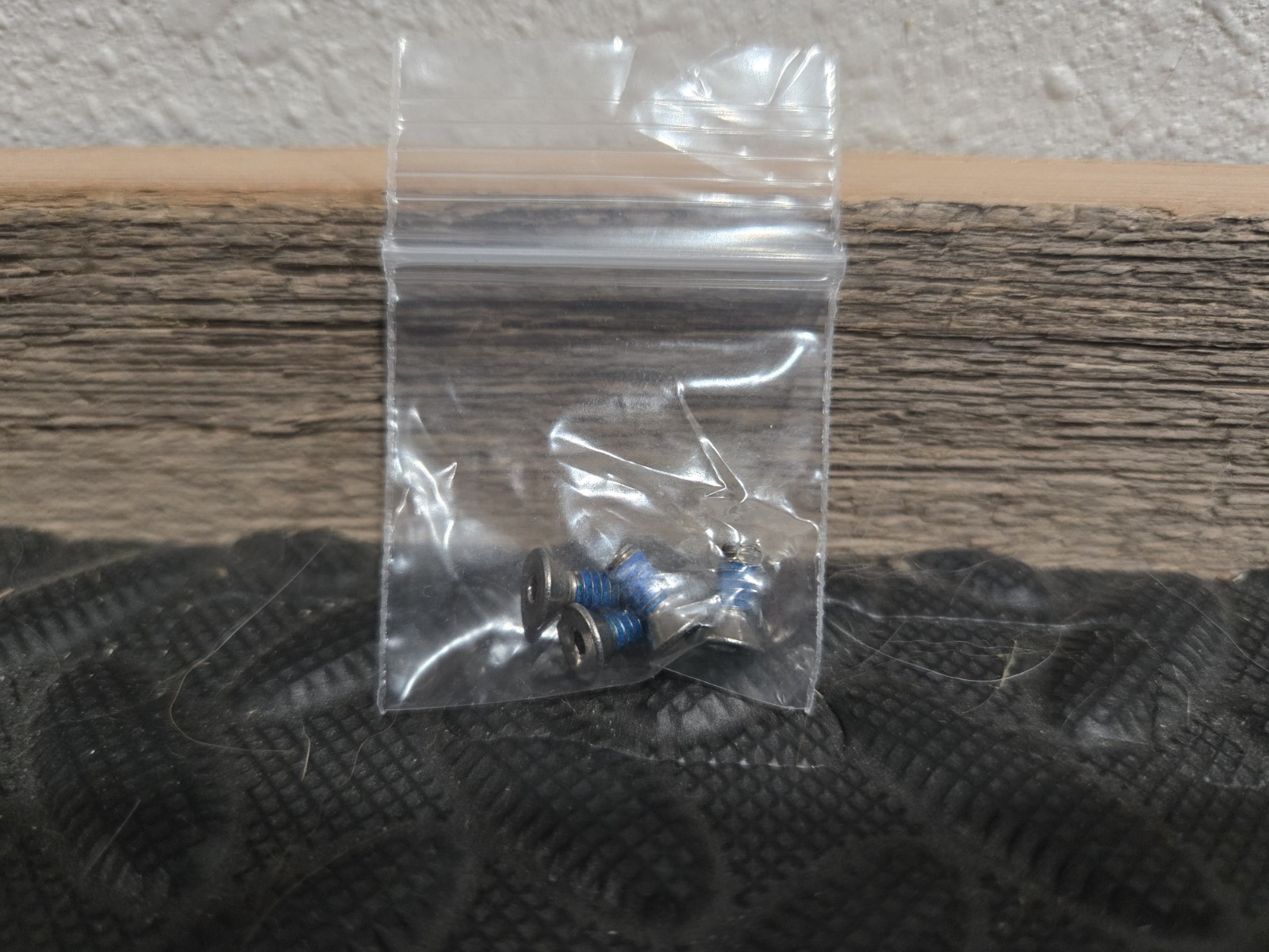 Mathews Switchweight And Switchweight X Mod Screws x4