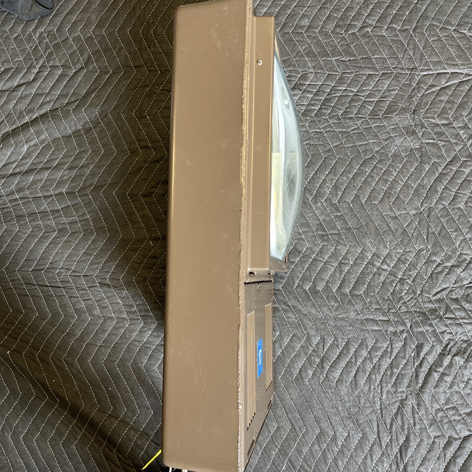 American electric lighting Pole Light, 571587, Does Not Include Bulb