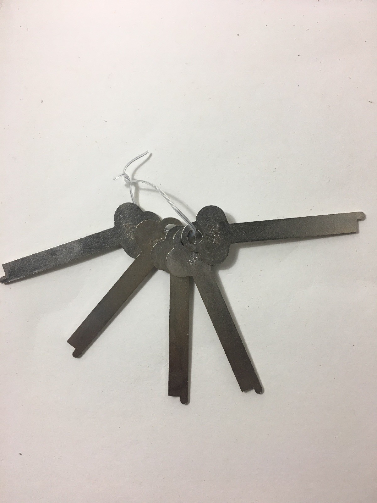 Ilco Aftermarket 1221AL Flat Steel Key Blanks, Set of 5 Ships Fast