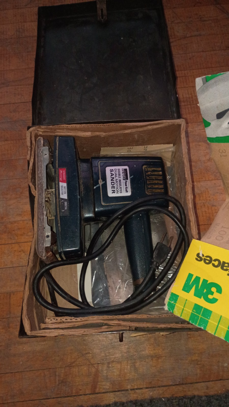 Electric sander