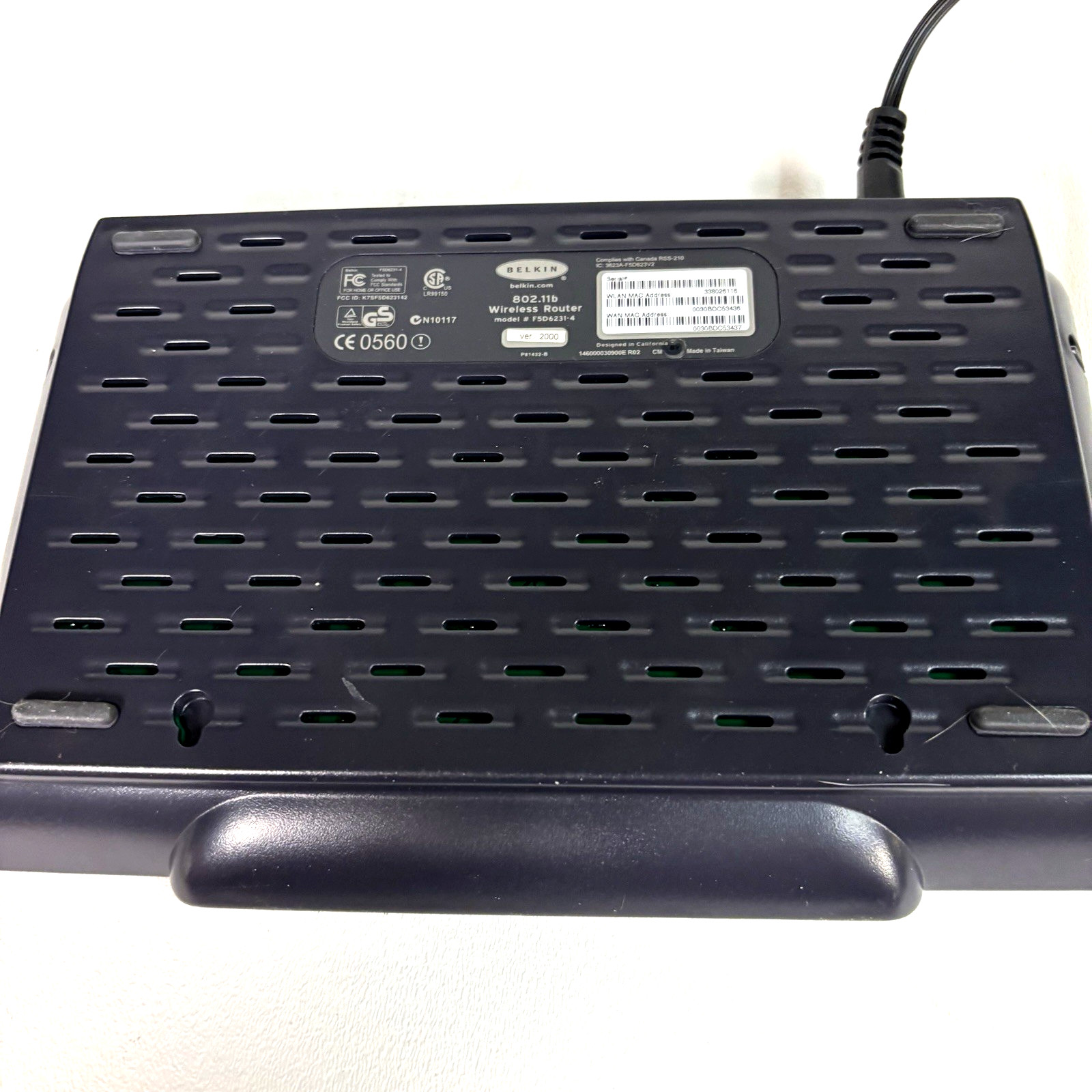 Netgear Range Max Wireless Router Belkin Model F5D 6231-4