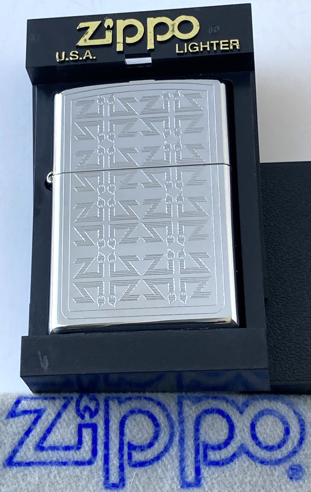 ZIPPO PREVIOUSLY COLLECTED Not Used Zi Lighter FLAME Repeat 2004 Reverse