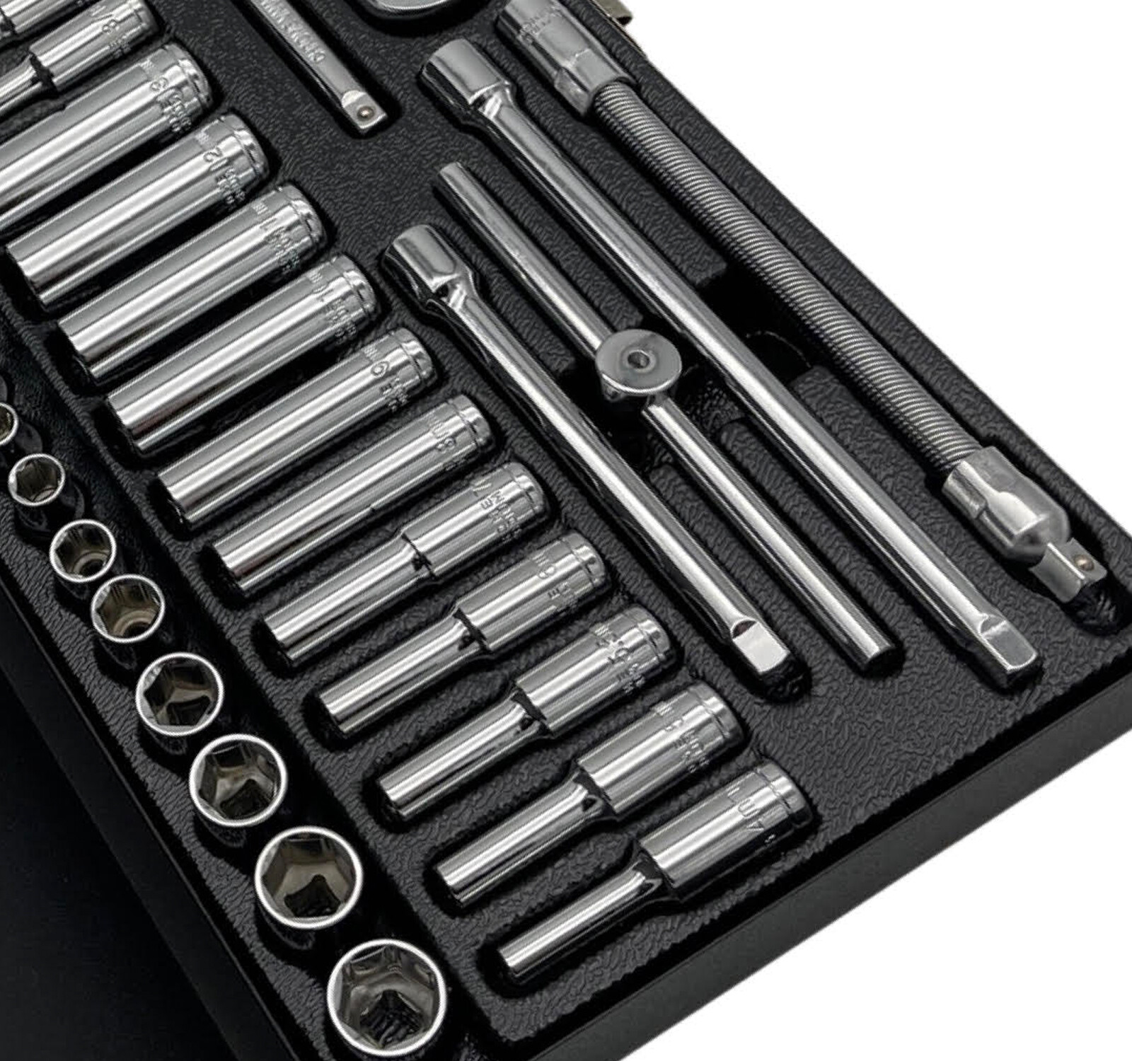 Socket Set ¼" Drive with Metric & Imperial Sizes Deep & Standard + Ratchet 41Pc