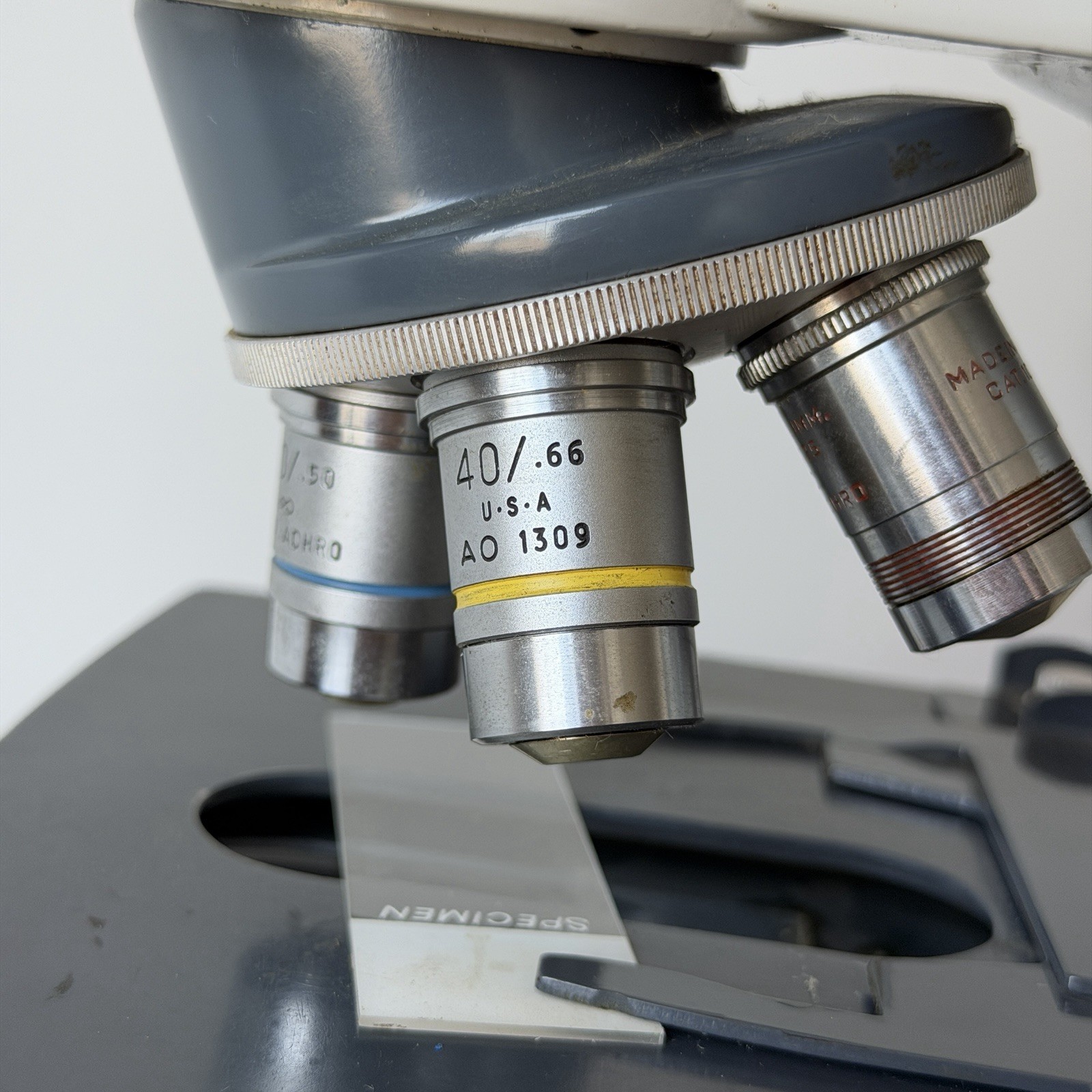 AO American Optical One-Ten 110 Microscope w/ 5 Objectives