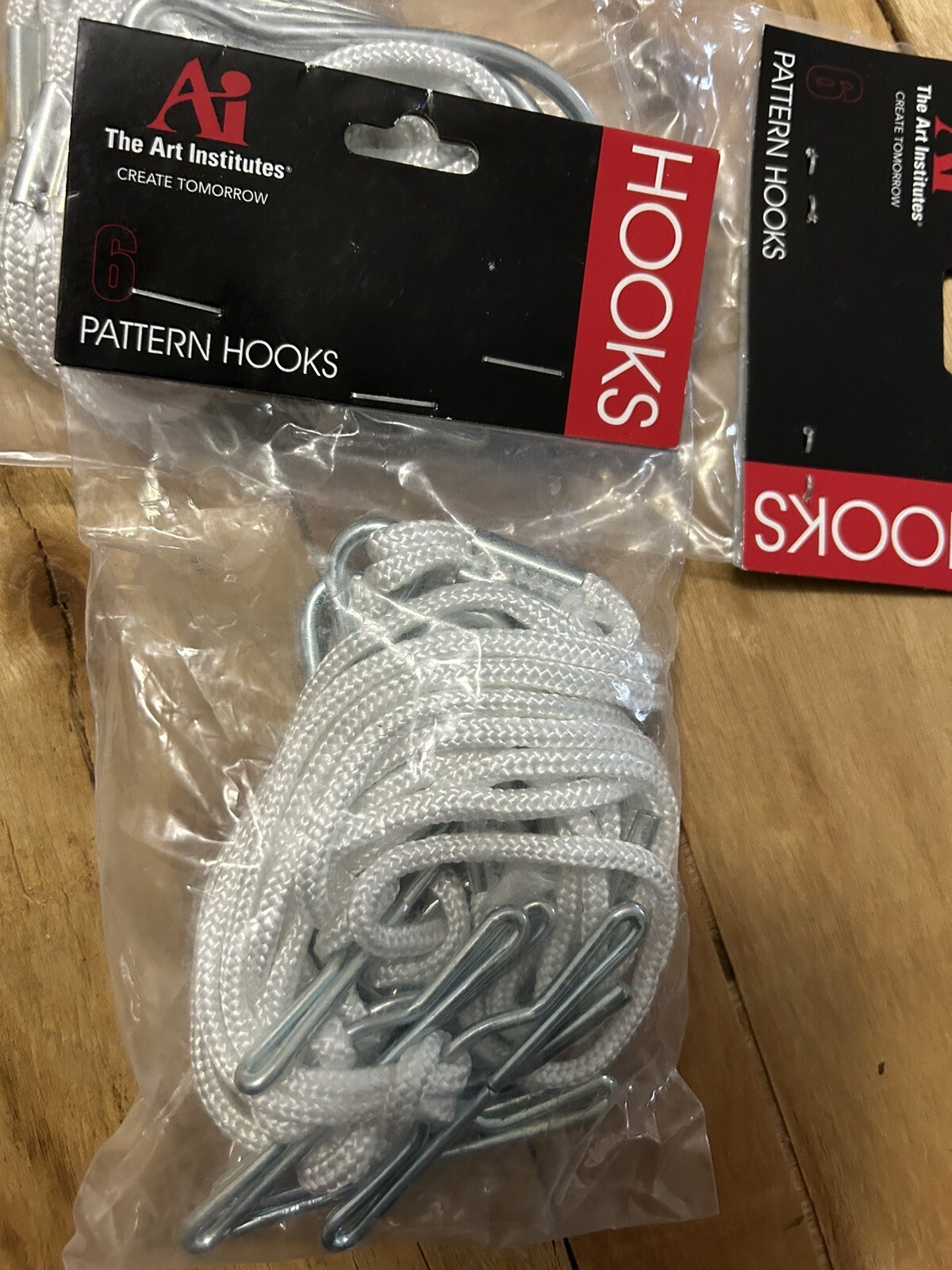 PATTERN HOOKS WITH CORD - Pattern making - Pack of 18