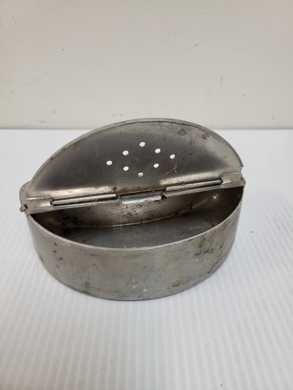 Vintage Worm Belt Container For Fishing
