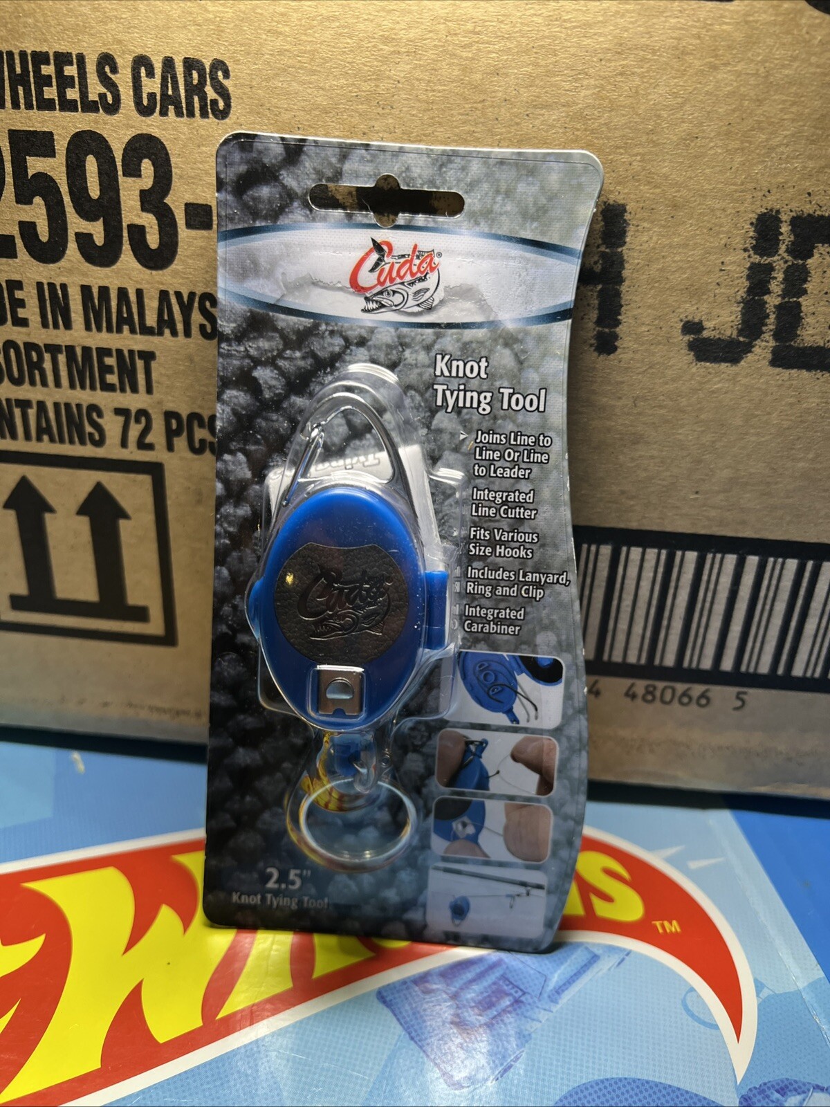 Cuda Knot Tying Tool with Line Cutter, Lanyard, Ring and Clip