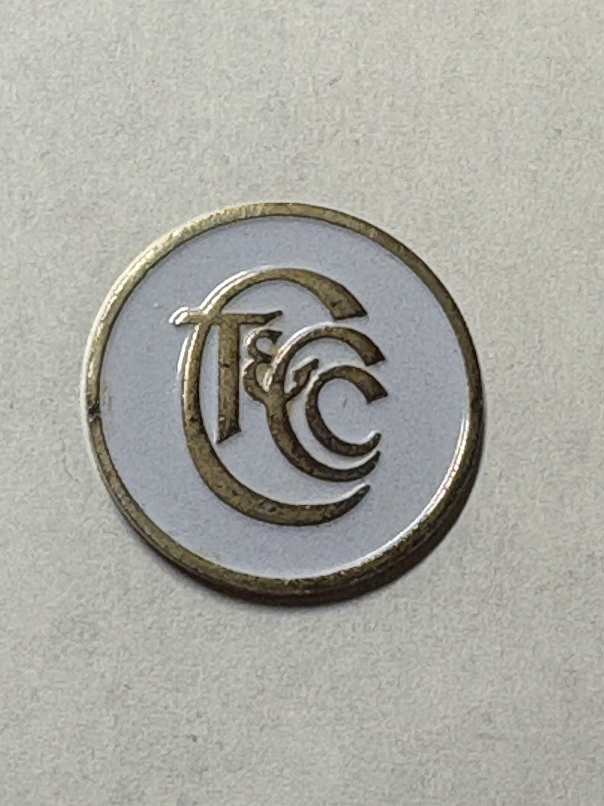 Rare Cherokee Town & Country Club 7/8" Coin Style Golf Marker - Atlanta, Georgia