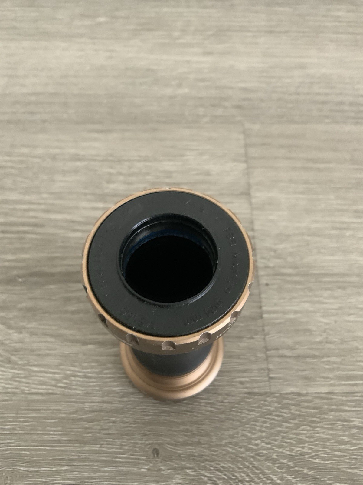 FSA MEGA-EXO BOTTOM BRACKET BRITISH THREADED APPEARS UNUSED
