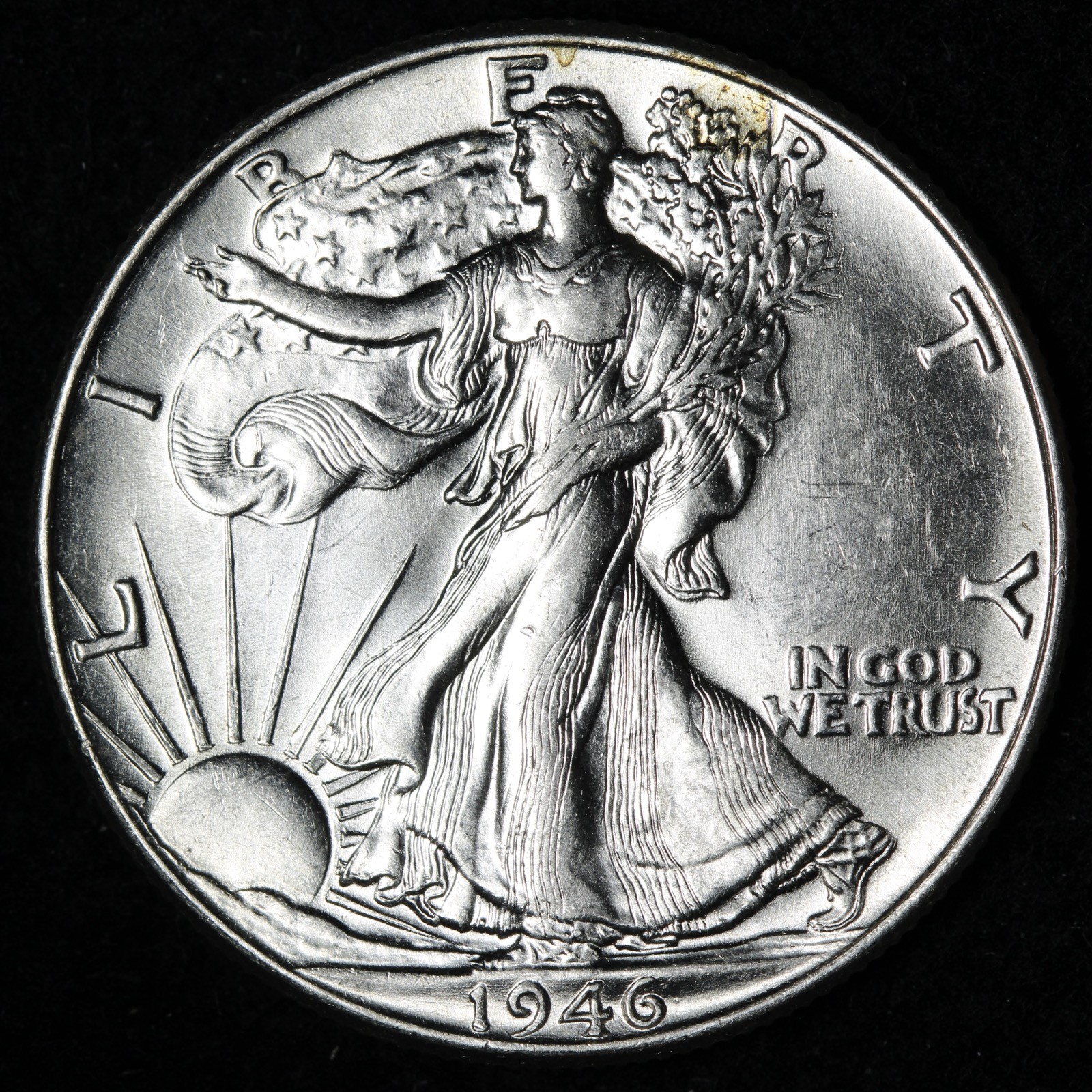 1946 Walking Liberty Silver Half Dollar GEM BU*UNCIRCULATED* MS TONED E310 SJNQ