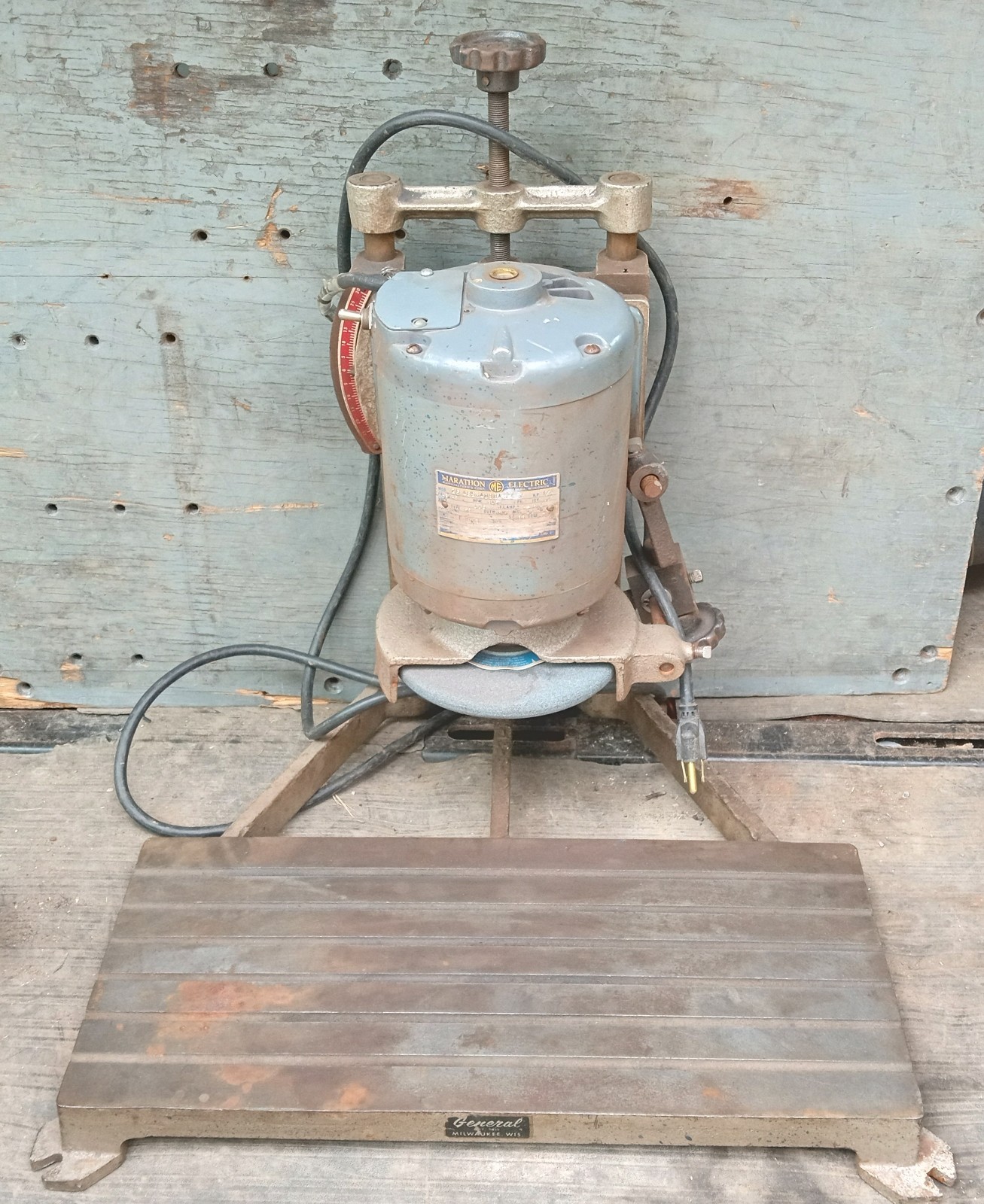 Vintage General 2 Axis Surface Grinder 1/4HP 3450 RPM Slotted 18"x8" Table Works