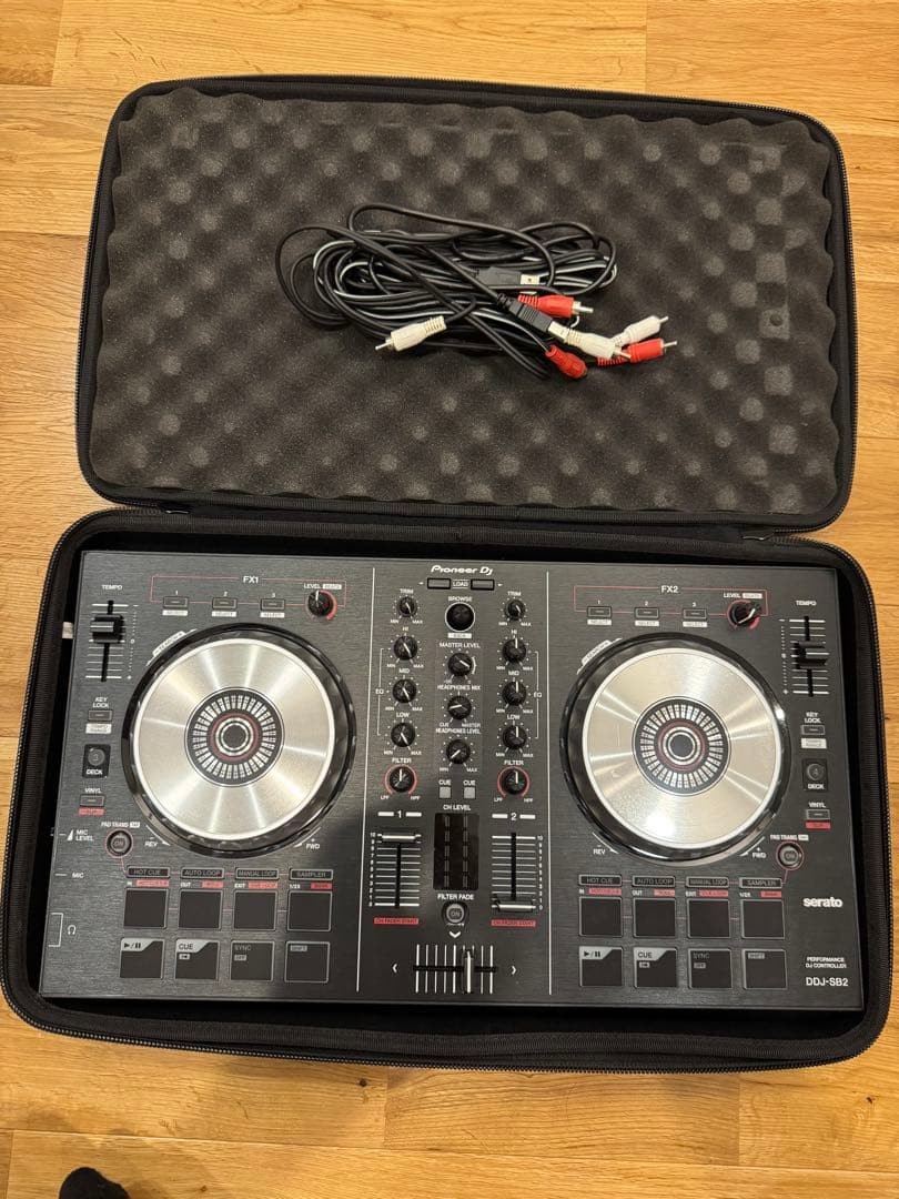 Pioneer DJ DDJ-SB2 Serato 2-Channel DJ Controller with Case & Cables Tested