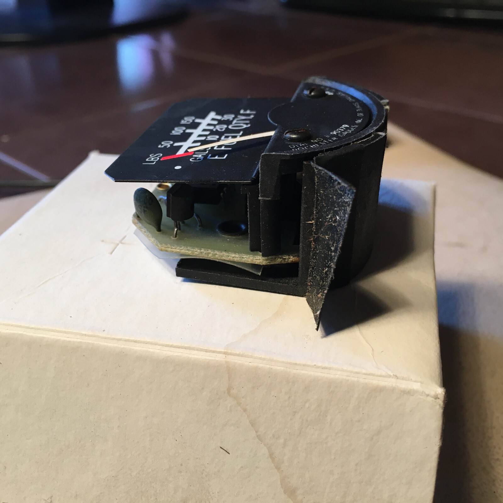 Fuel Quantity Gauge, Rochester 5-90379